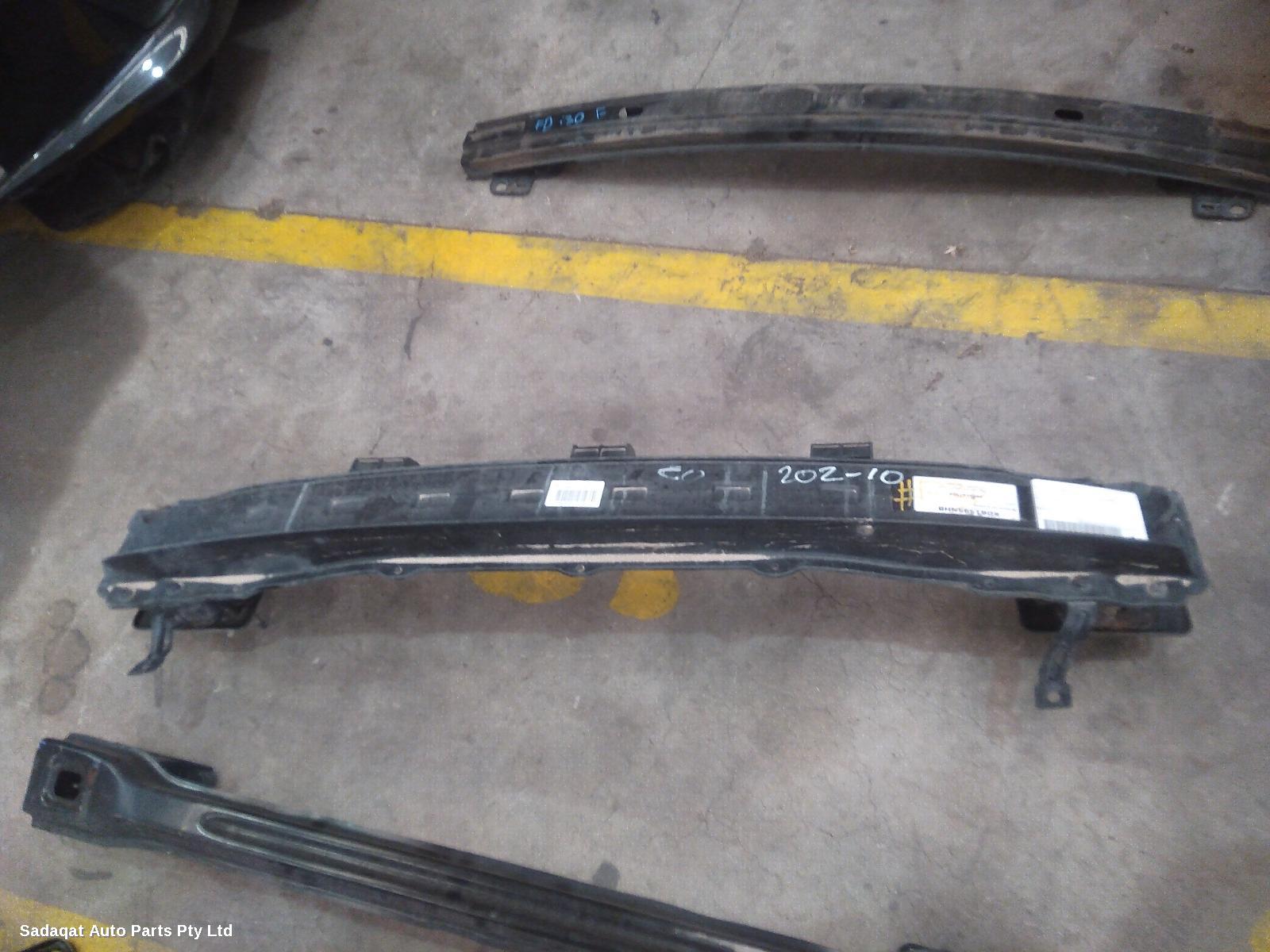 Kia Cerato R/bar Bracket/reinfo