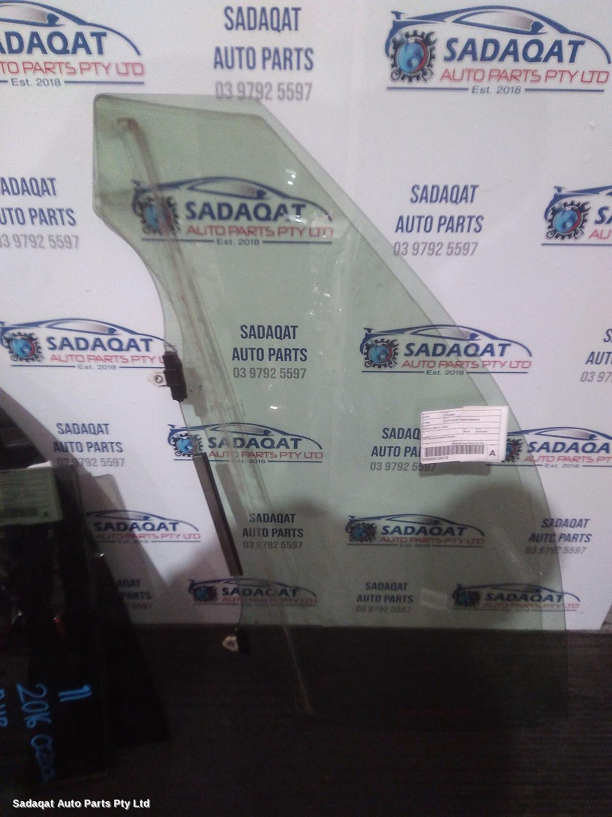 Lexus Ct200h Left Front Door Window