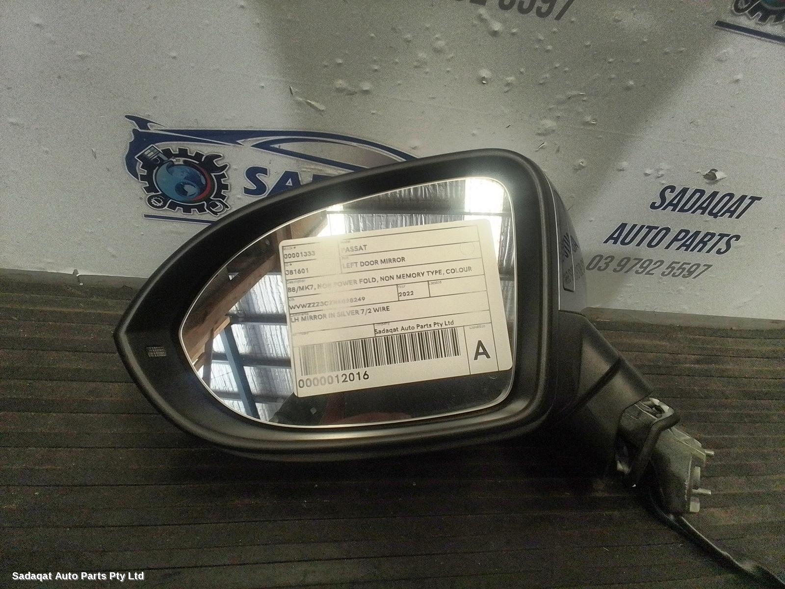 Volkswagen Passat Left Door Mirror