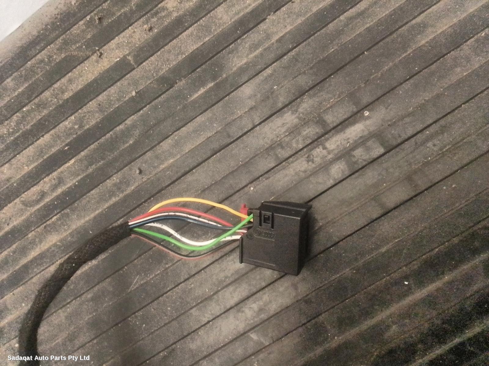 Volkswagen Passat Left Door Mirror