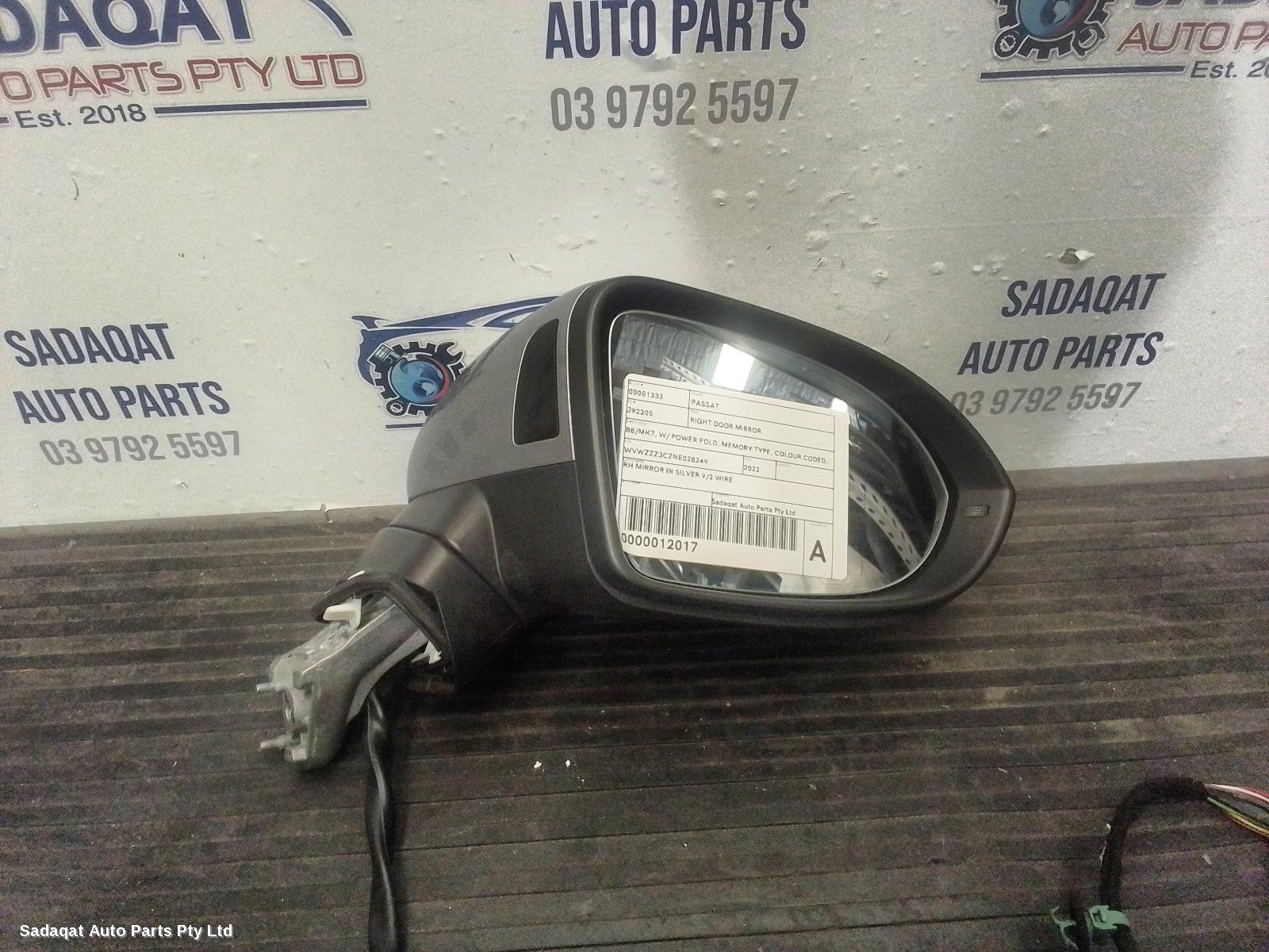 Volkswagen Passat Right Door Mirror