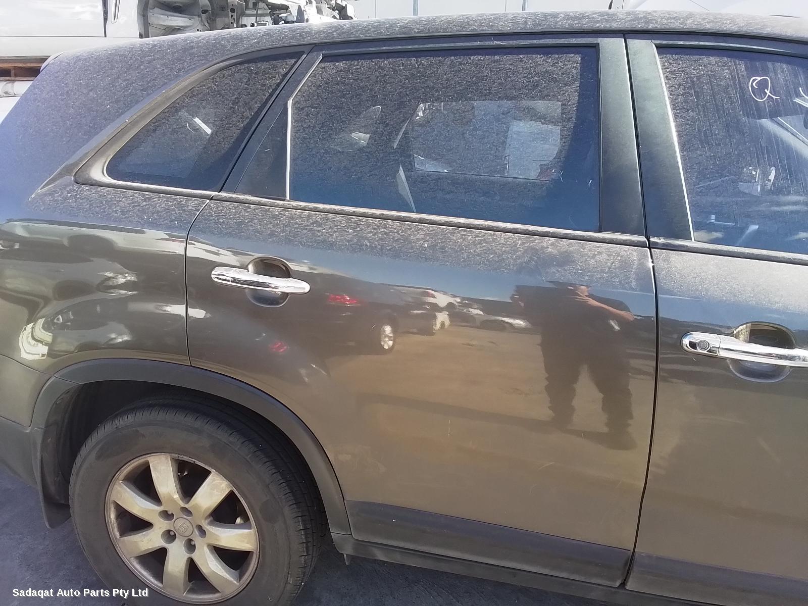 Kia Sorento Right Door Mirror