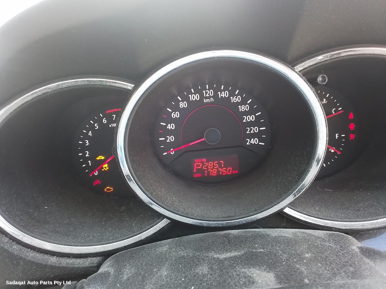 Kia Sorento Right Door Mirror