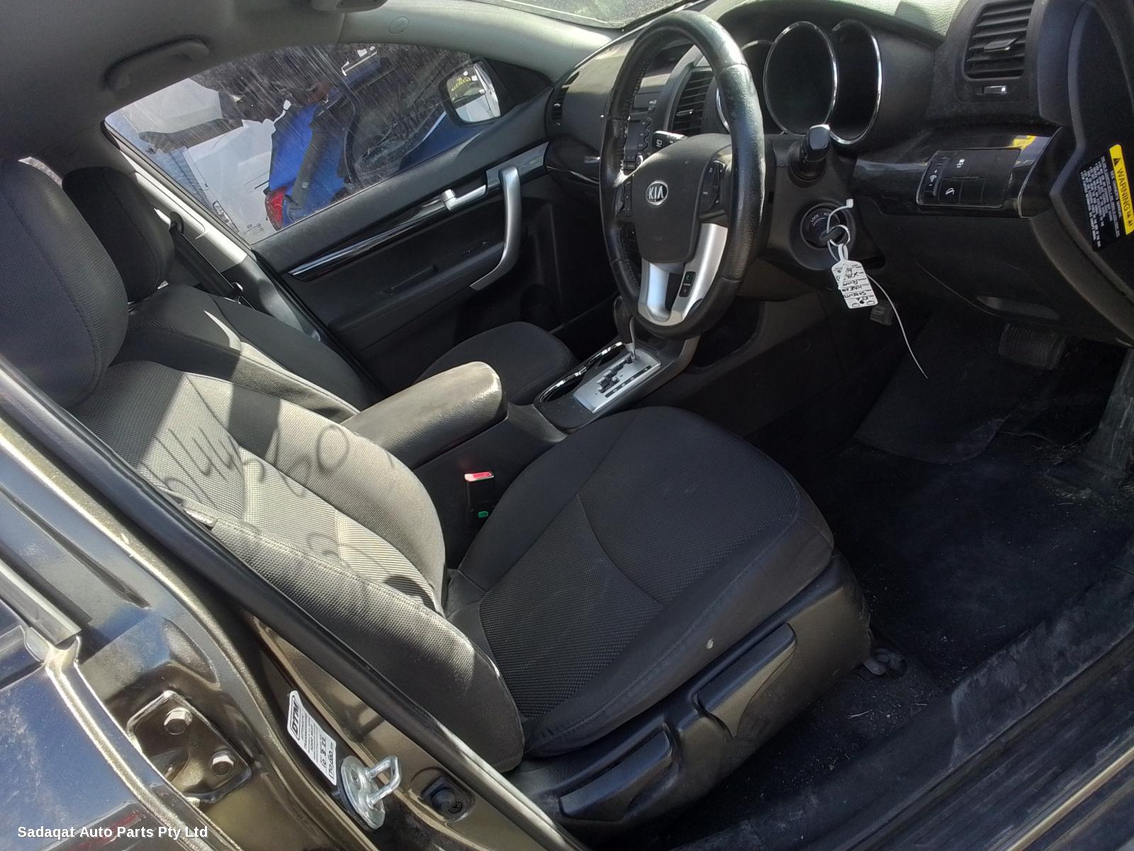 Kia Sorento Right Door Mirror