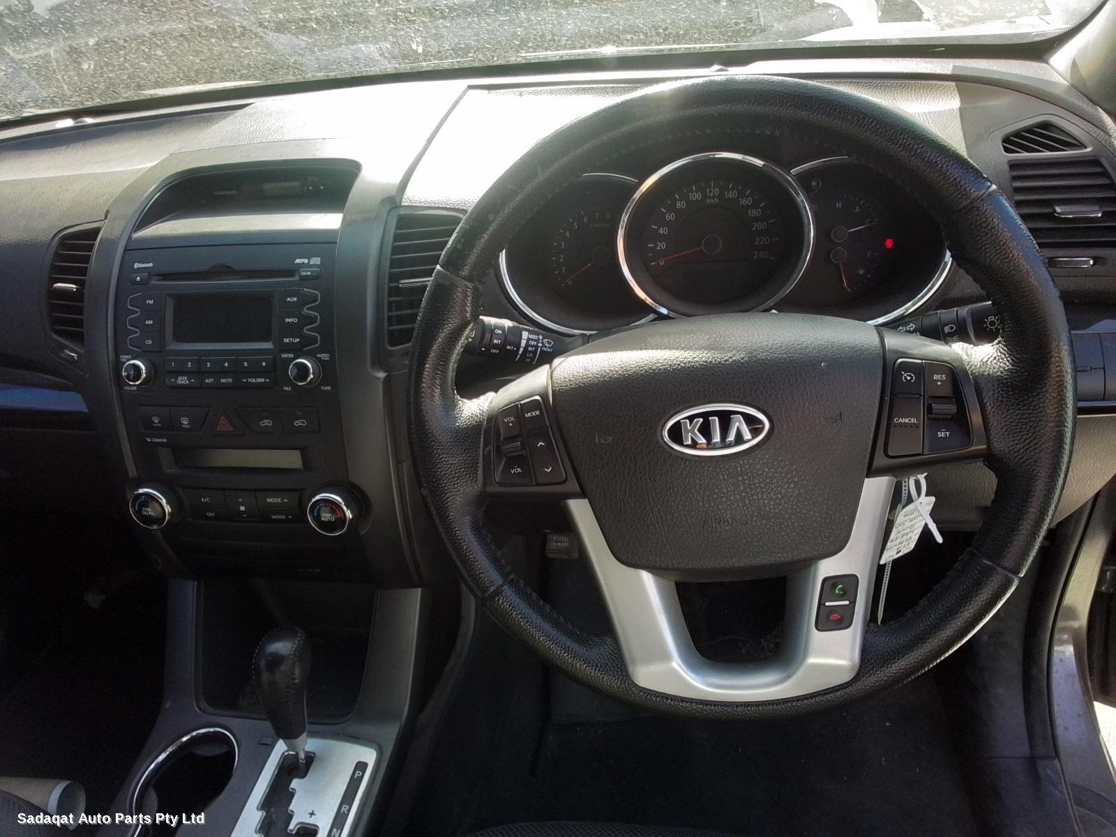 Kia Sorento Right Door Mirror