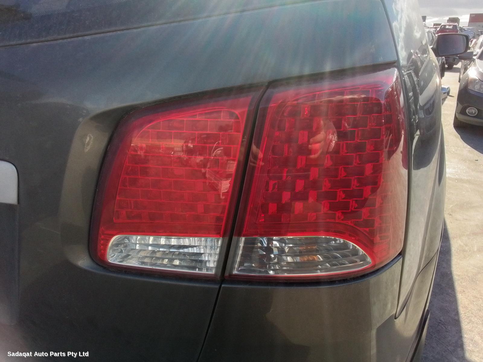 Kia Sorento Right Door Mirror