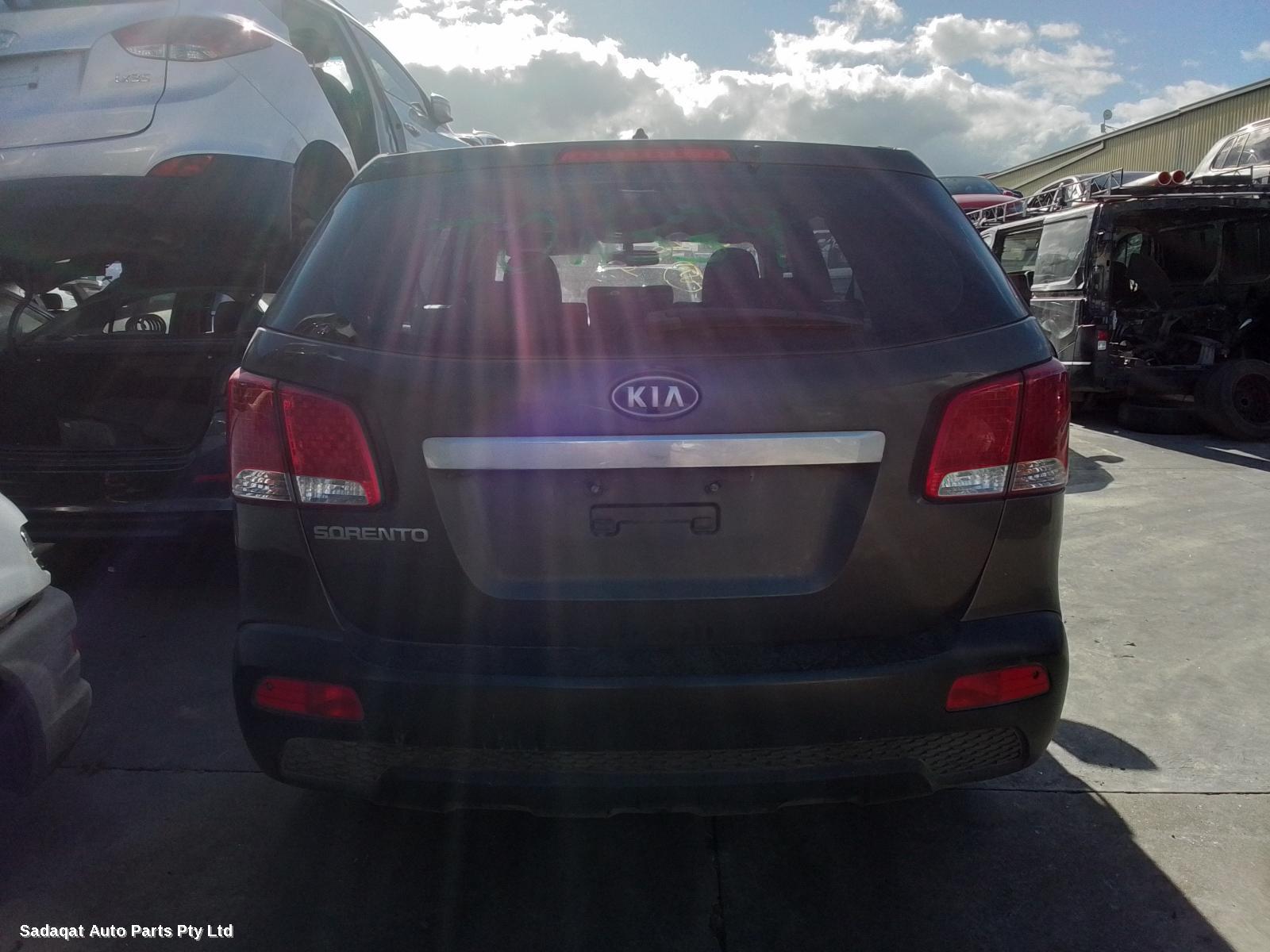 Kia Sorento Right Door Mirror