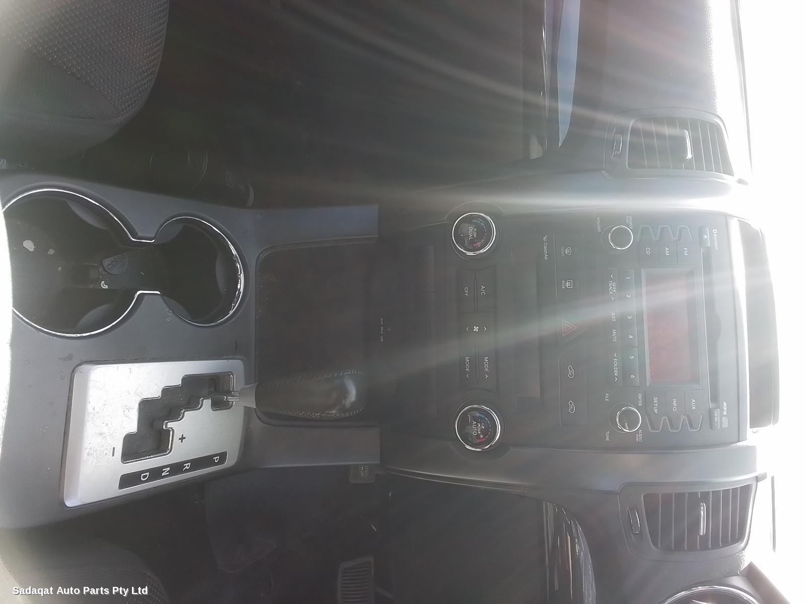 Kia Sorento Right Door Mirror