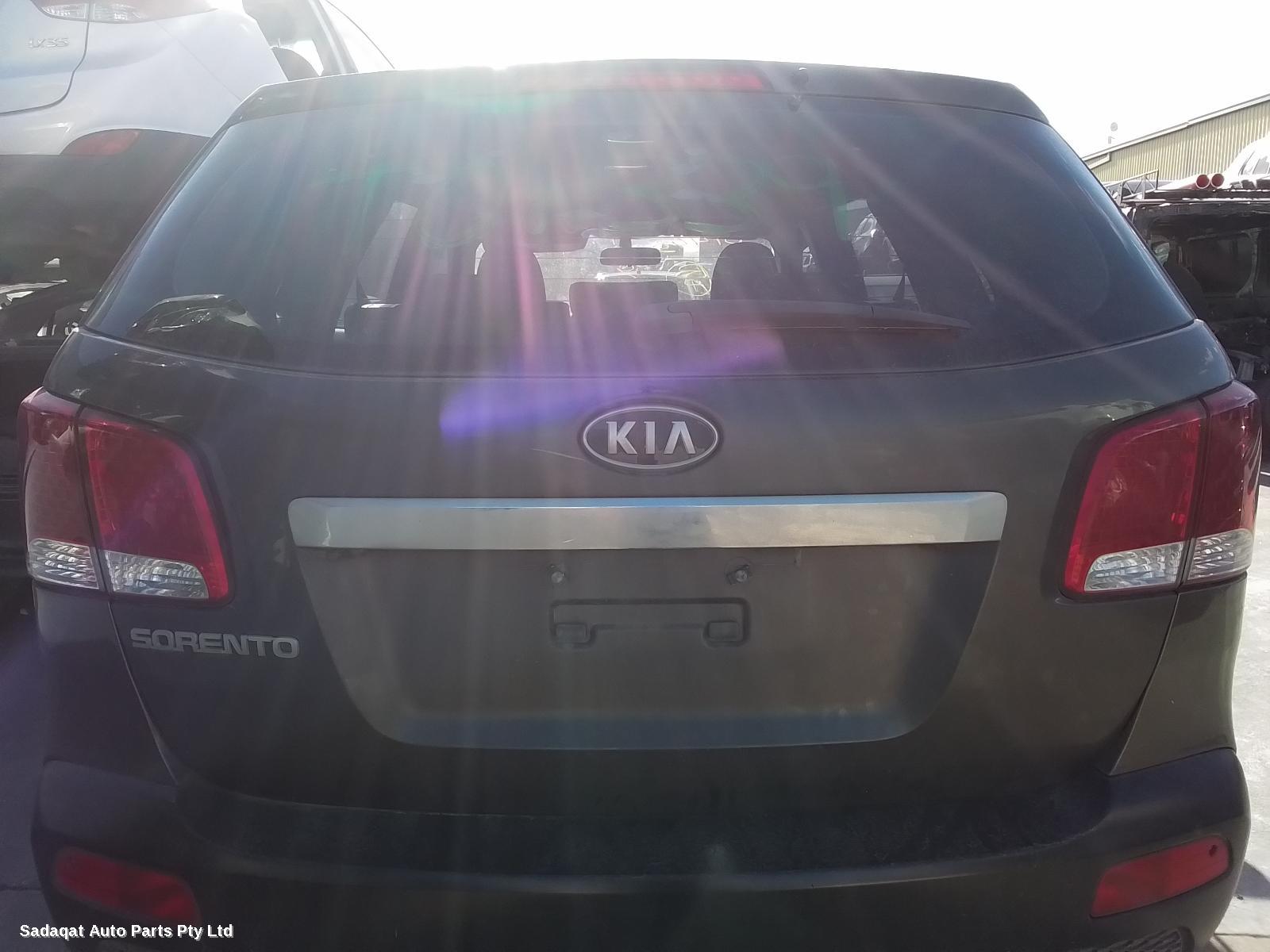 Kia Sorento Right Door Mirror