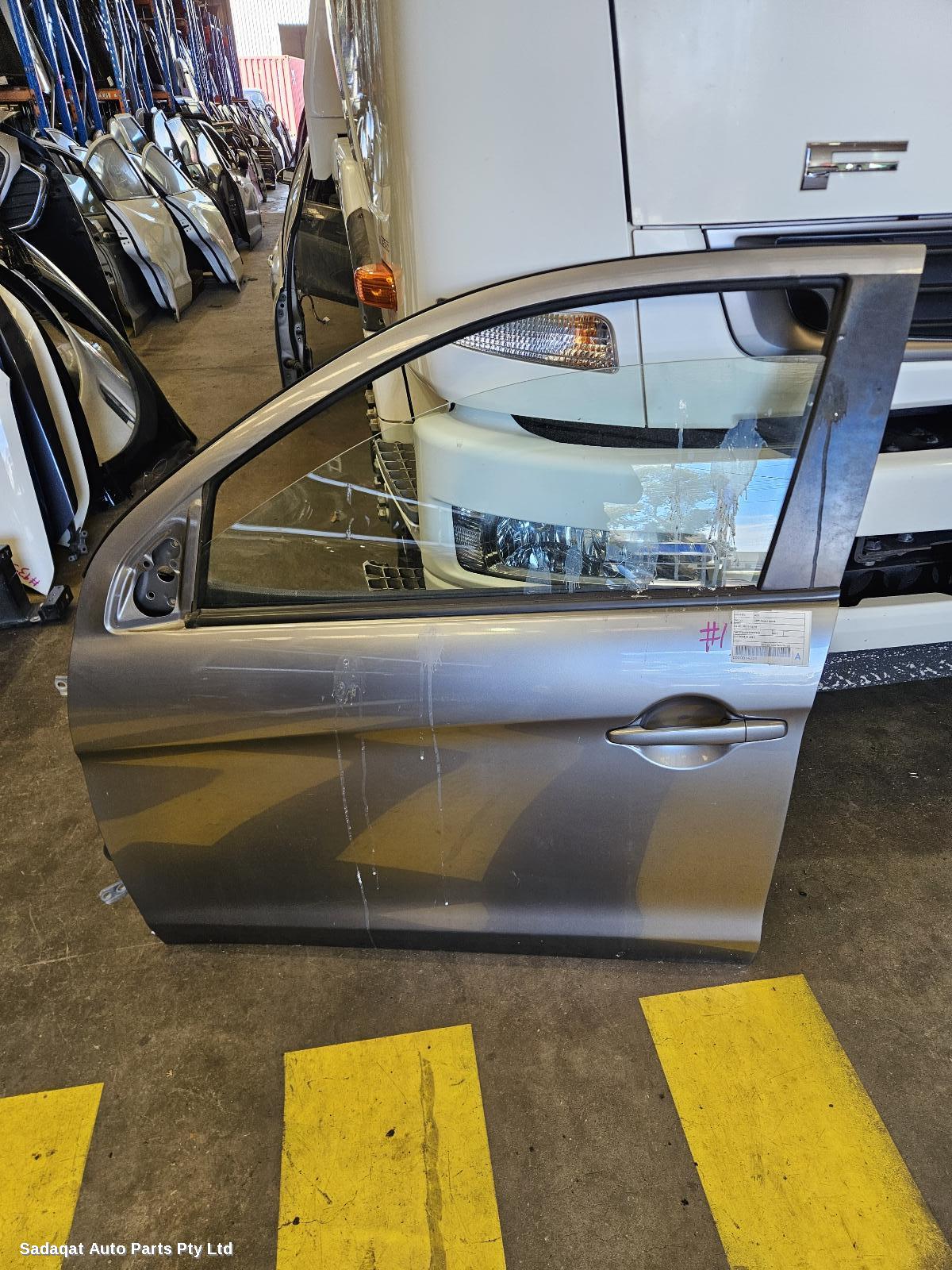 Mitsubishi Asx Left Front Door
