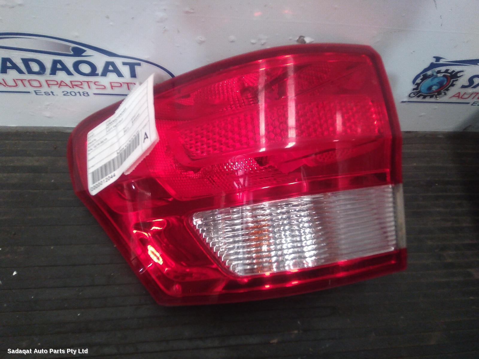 Jeep Grandcherokee Left Taillight