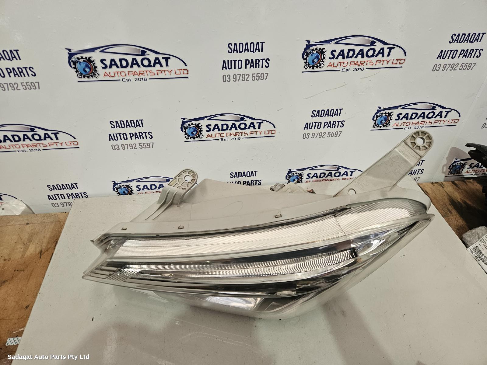 Isuzu Mu-x Left Headlamp