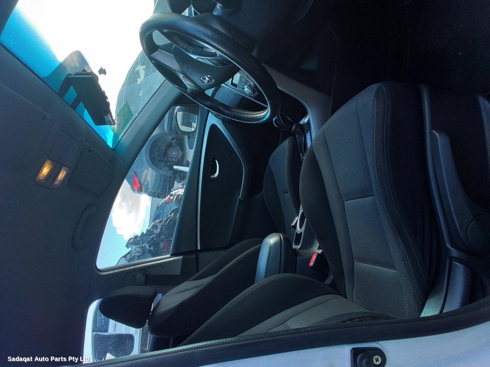 Hyundai I30 Right Door Mirror