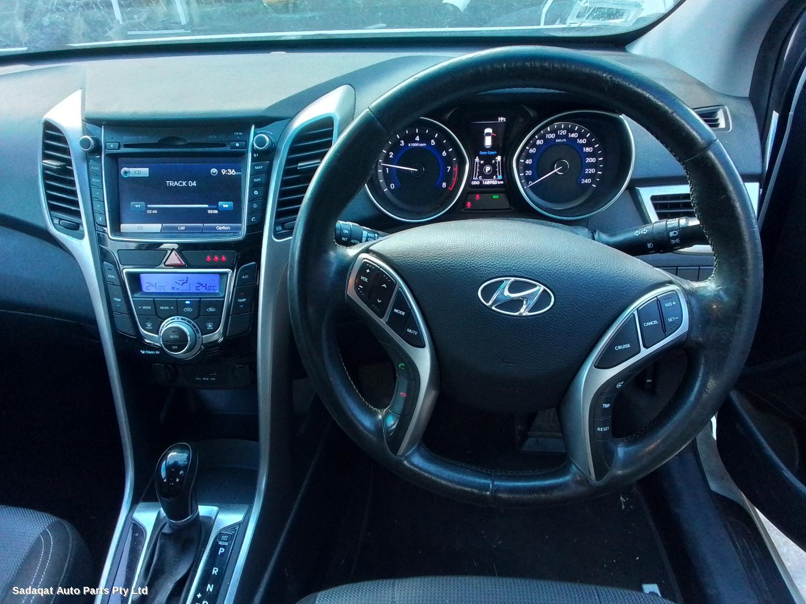 Hyundai I30 Right Door Mirror