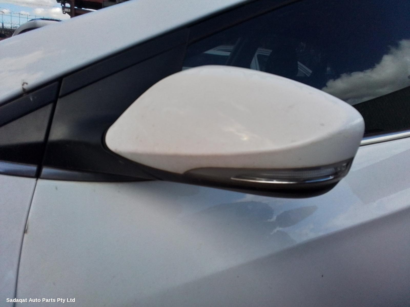 Hyundai I30 Right Door Mirror