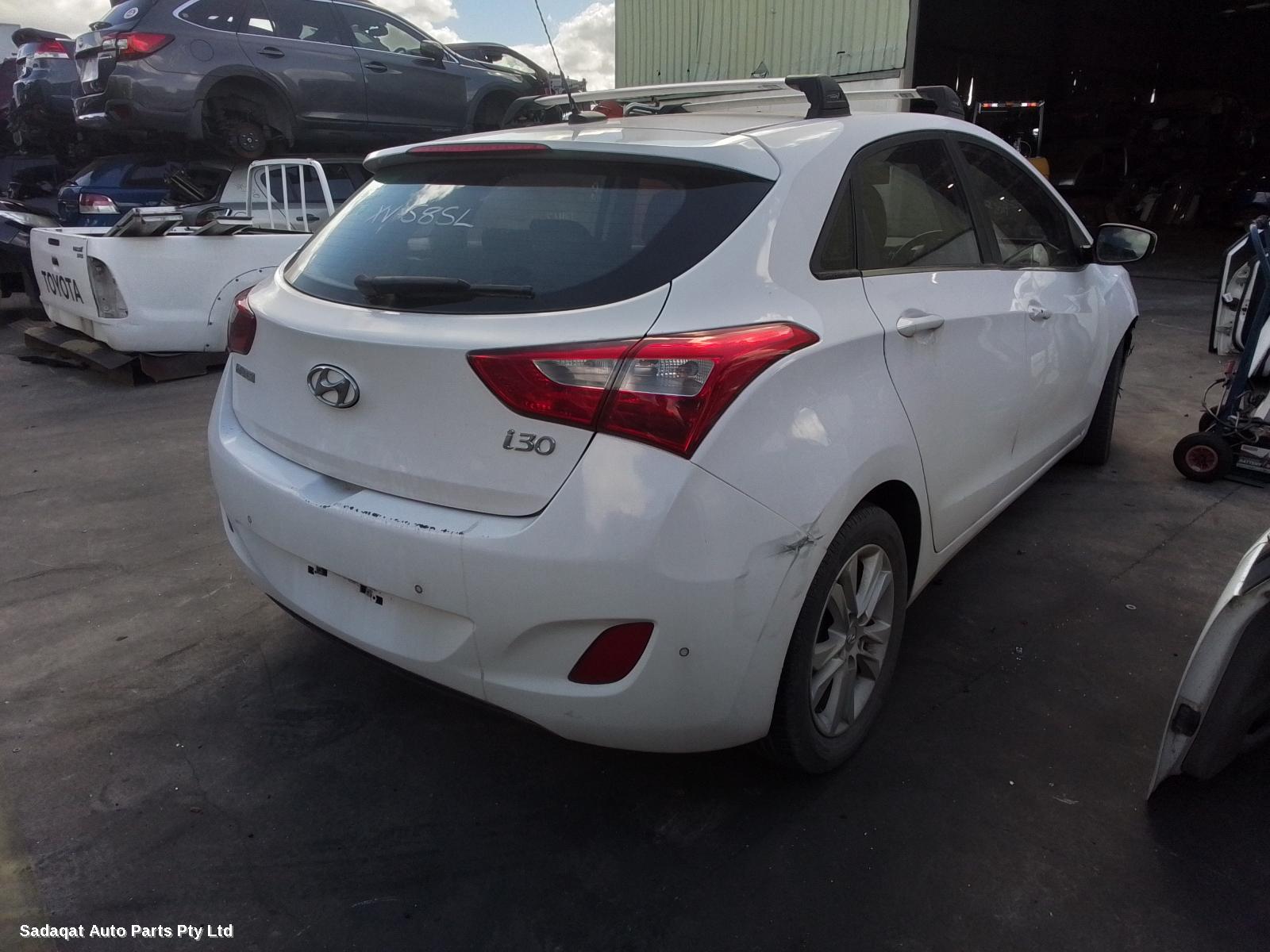 Hyundai I30 Right Door Mirror