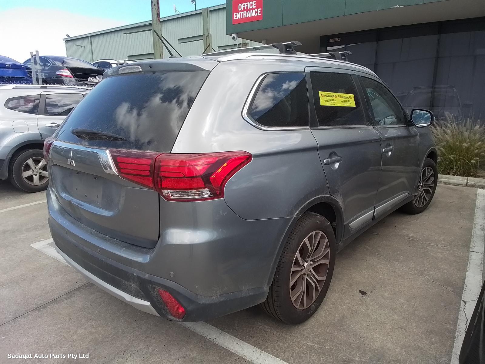 Mitsubishi Outlander Overflow Bottle