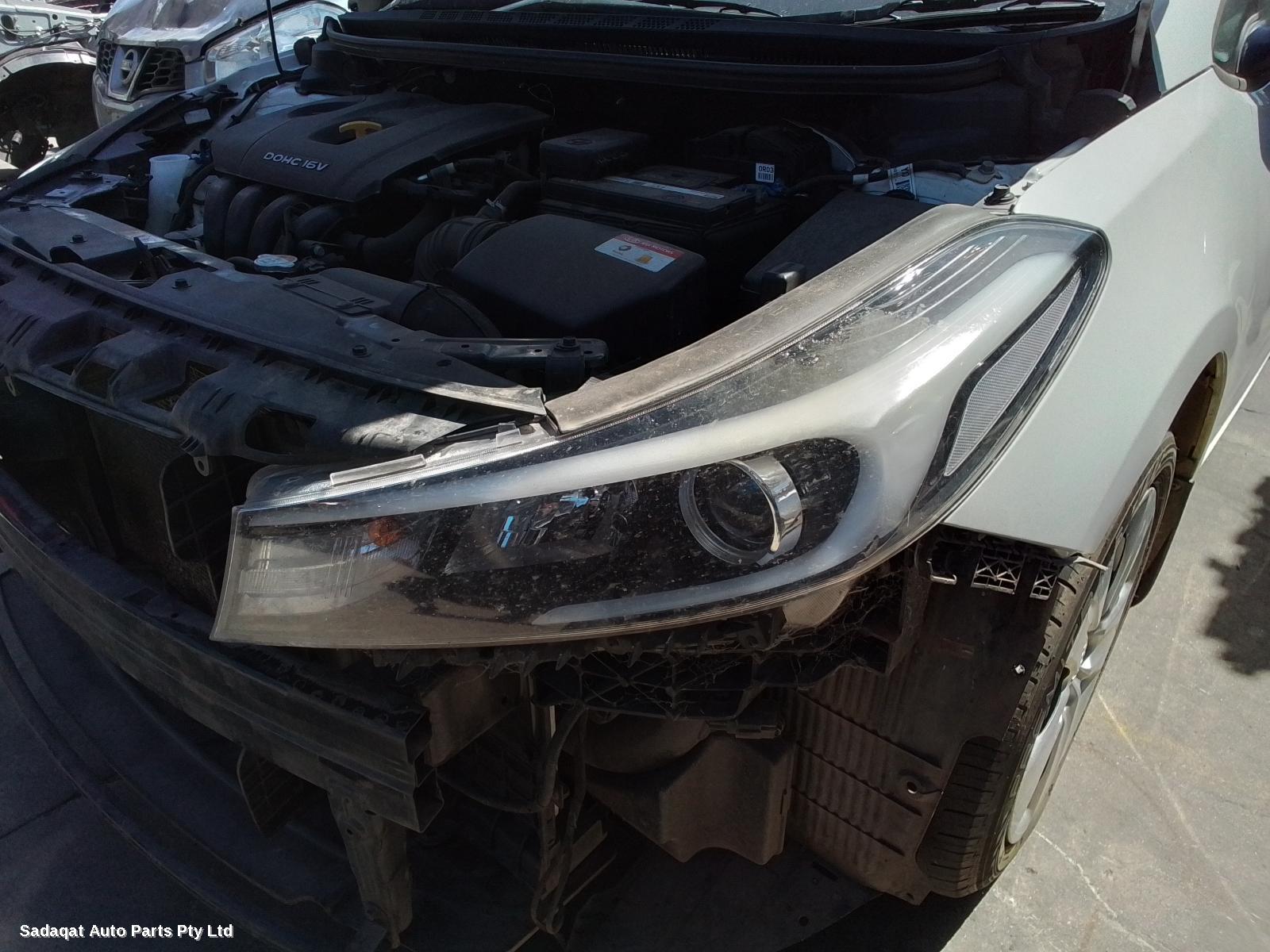 Kia Cerato Rear Garnish