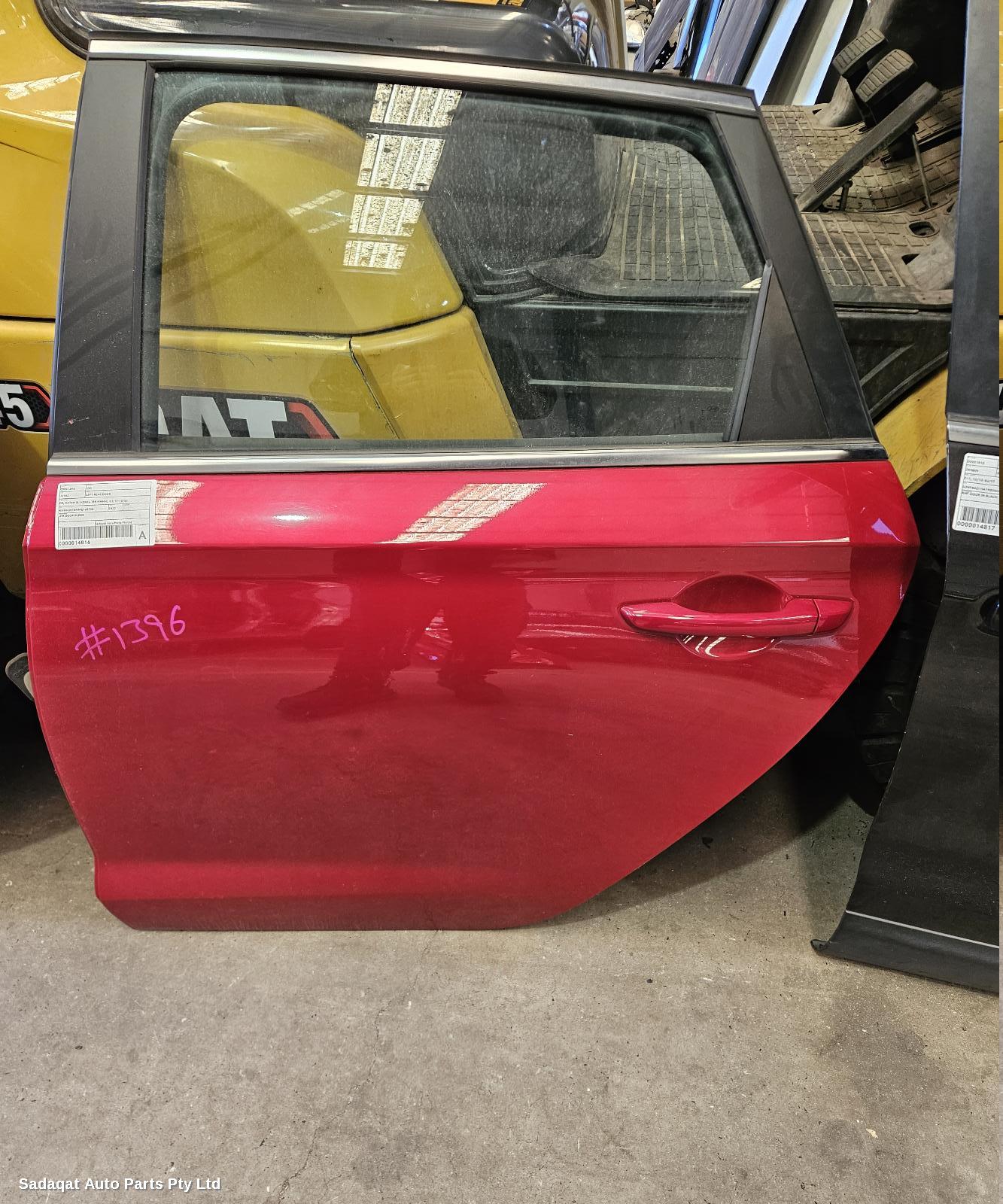 Hyundai I30 Left Rear Door/sliding