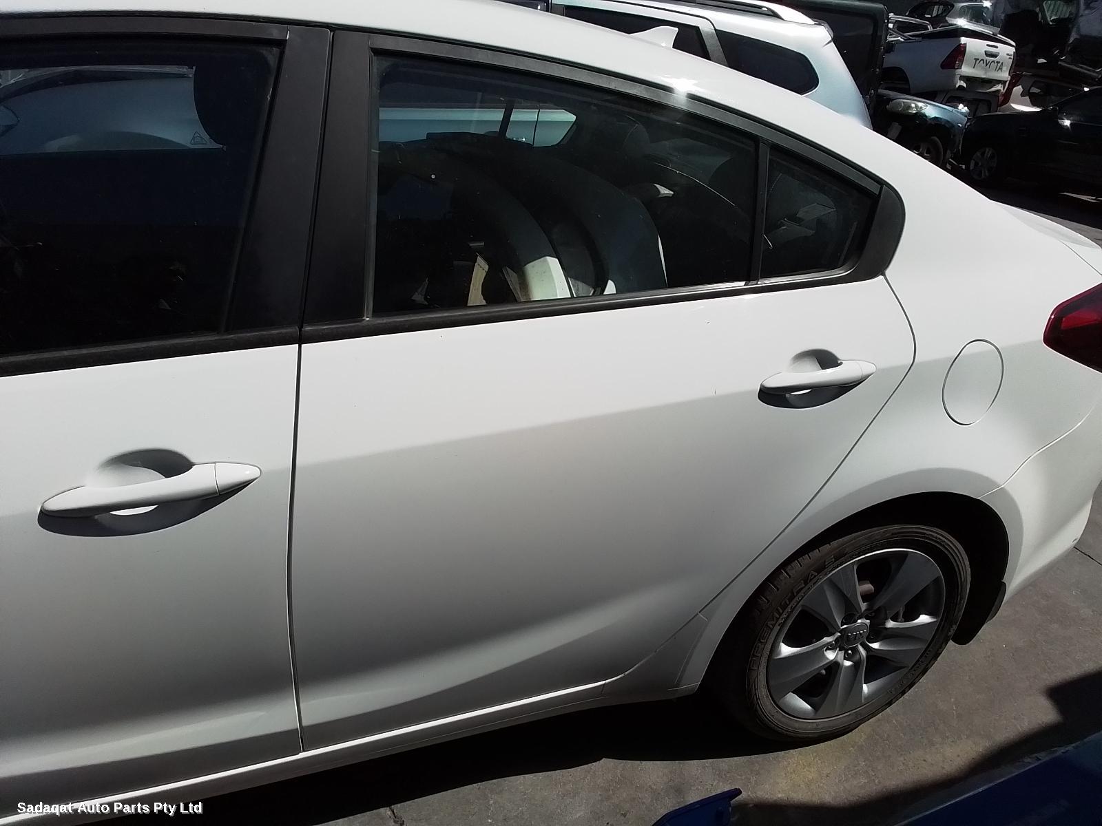 Kia Cerato Rear Garnish