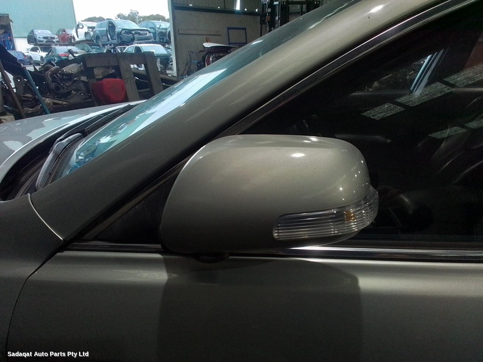 Toyota Aurion Right Headlamp