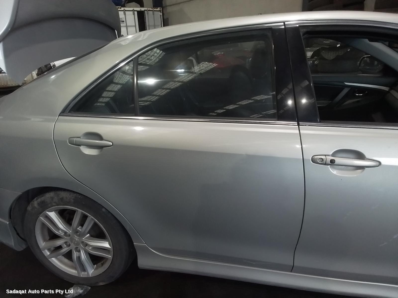 Toyota Aurion Right Headlamp