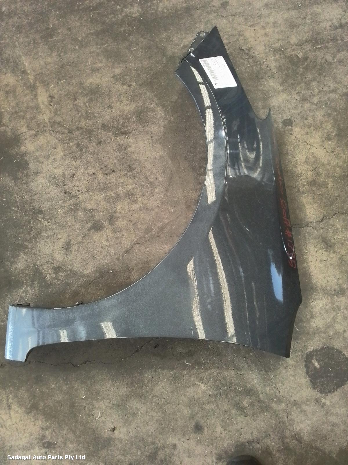 Kia Cerato Left Guard