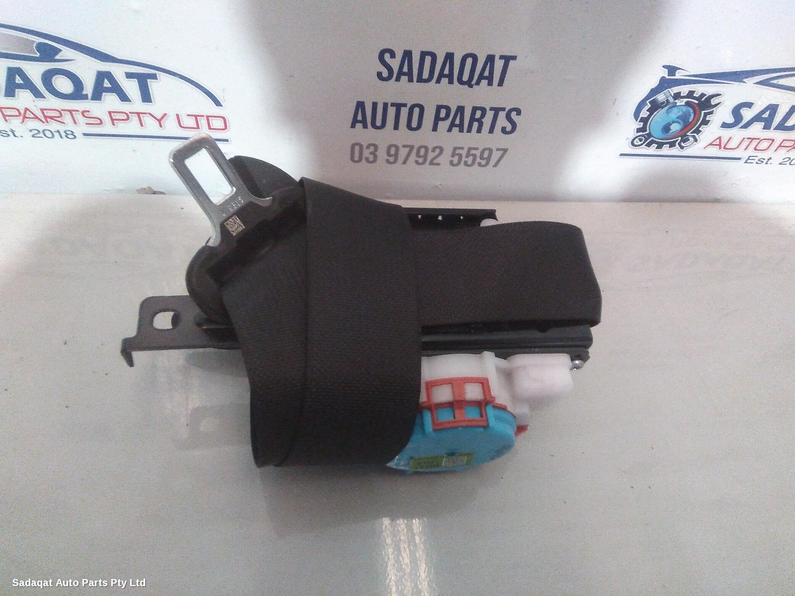 Hyundai Kona Seatbelt/stalk