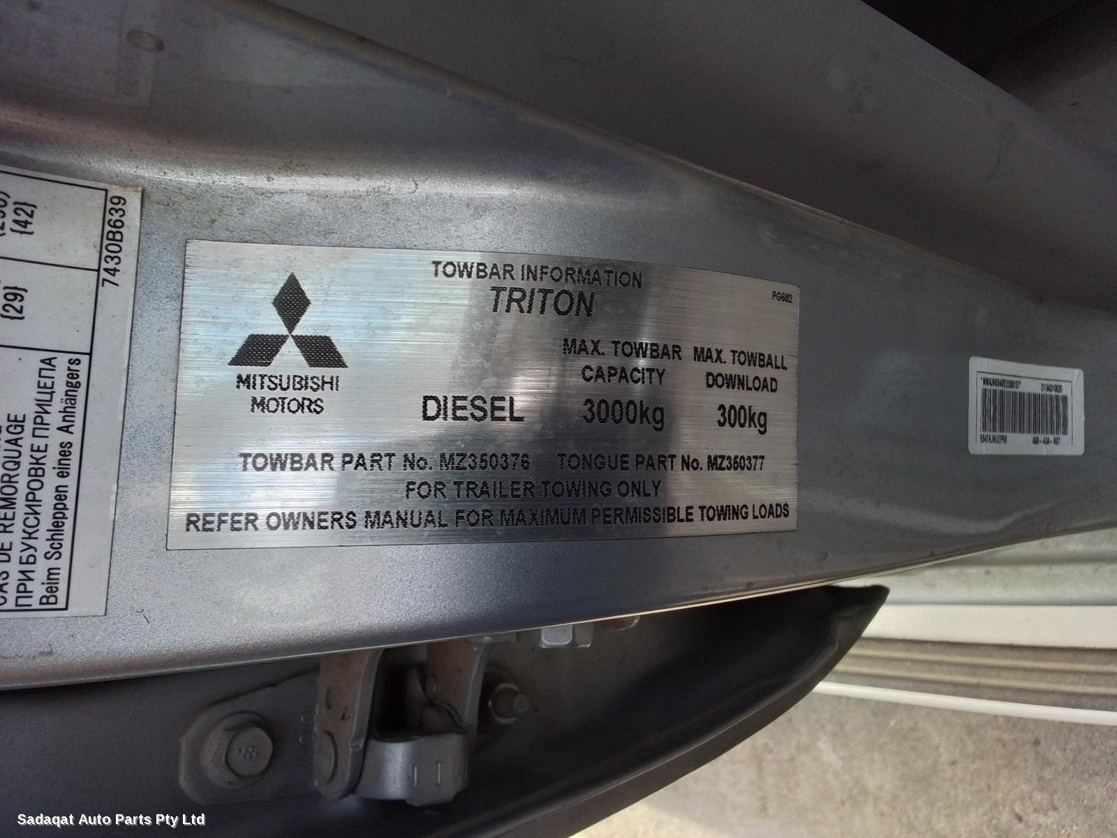 Mitsubishi Triton Right Door Mirror