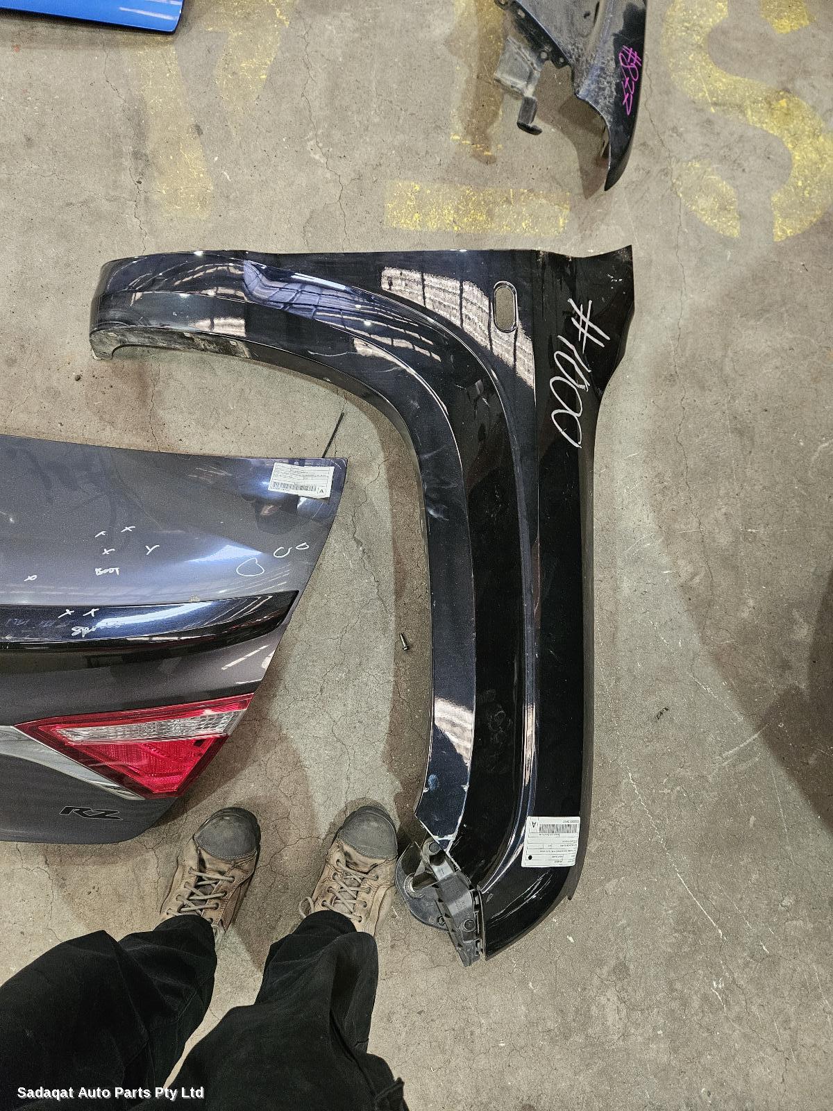 Volkswagen Amarok Right Guard