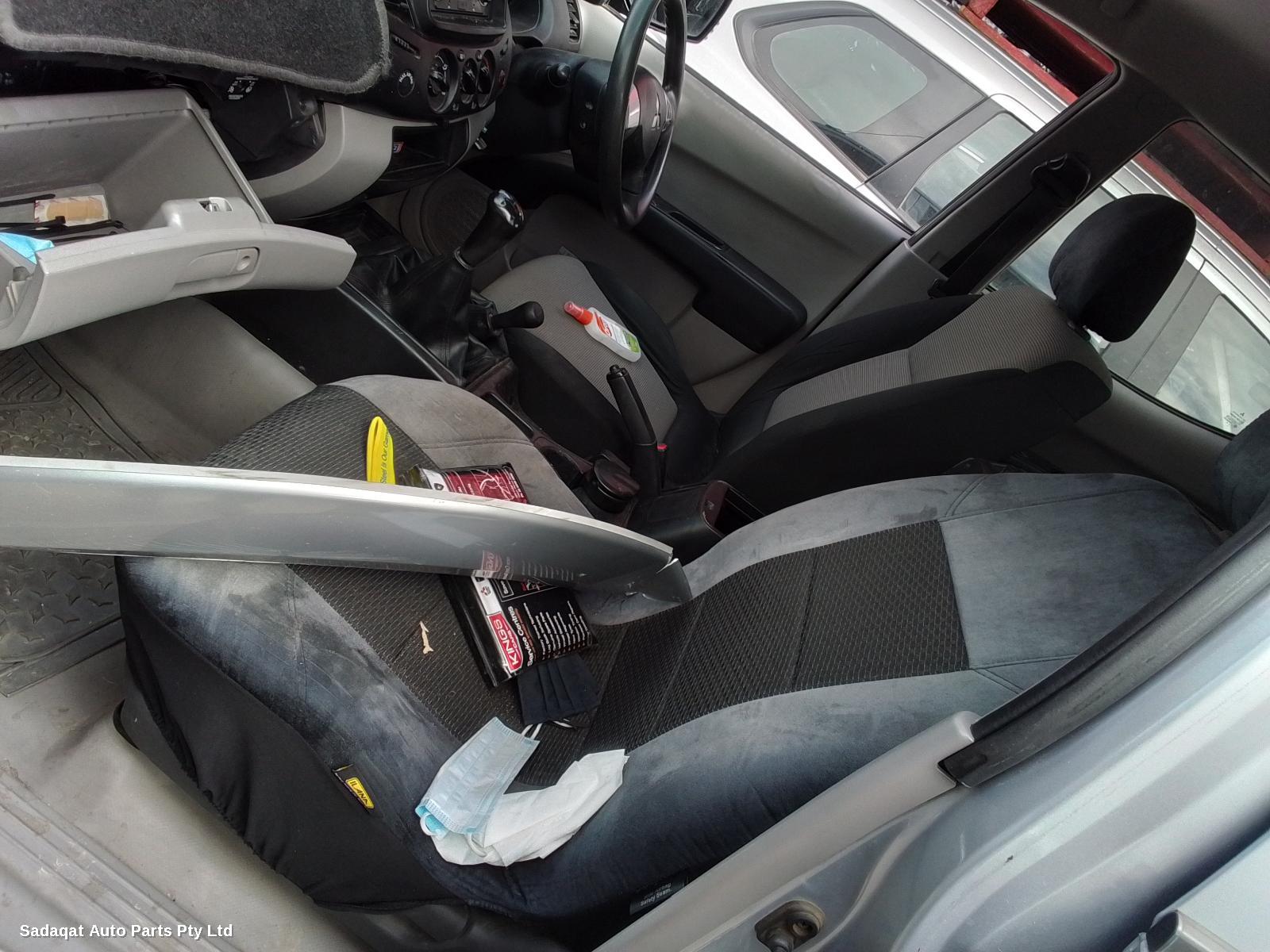 Mitsubishi Triton Right Door Mirror