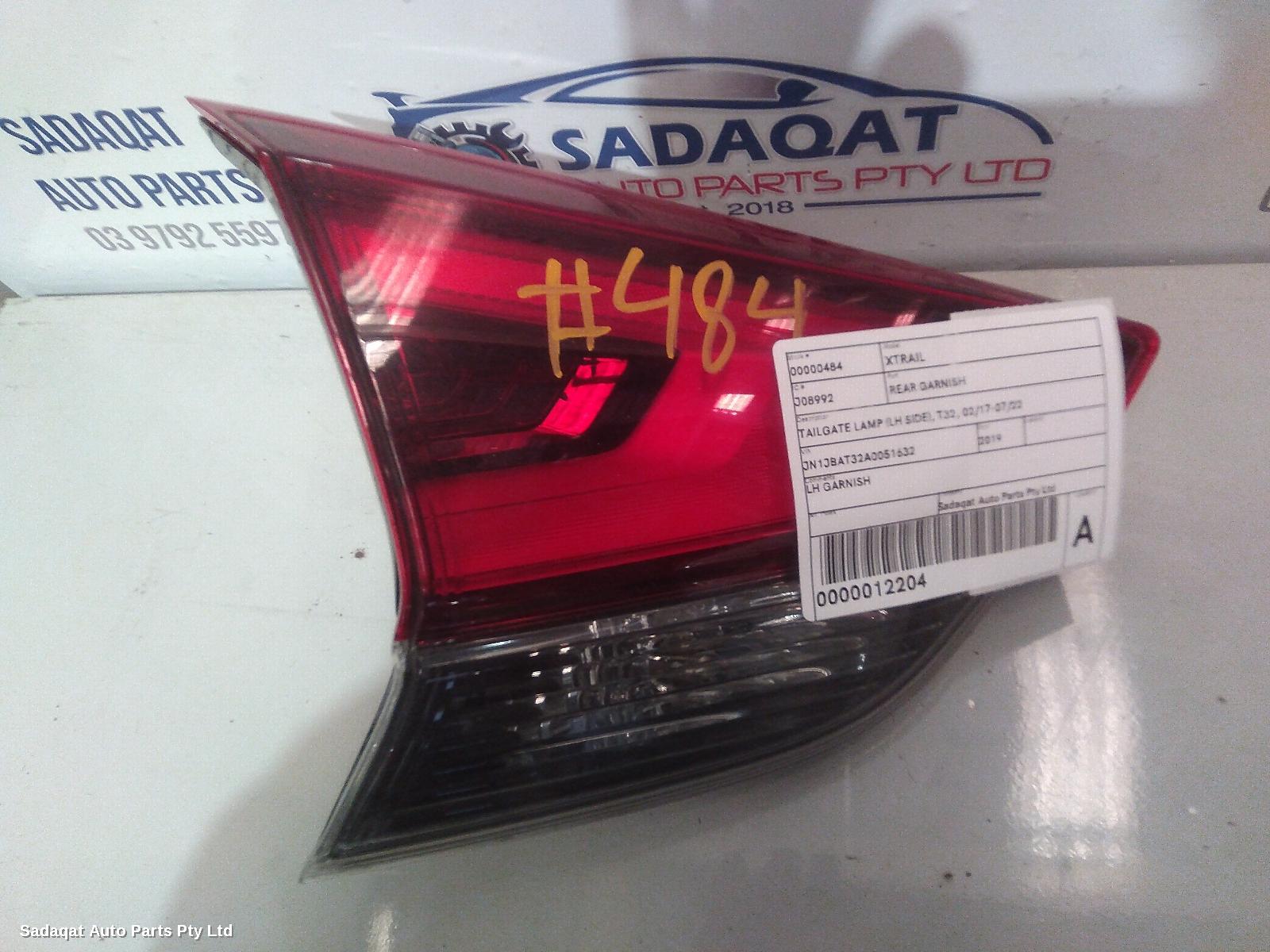 Nissan Xtrail Rear Garnish