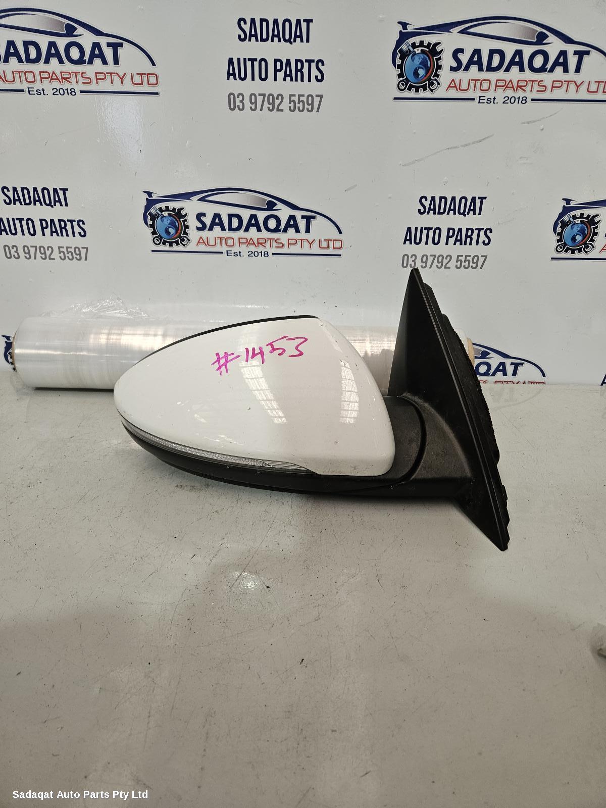 Kia Cerato Right Door Mirror