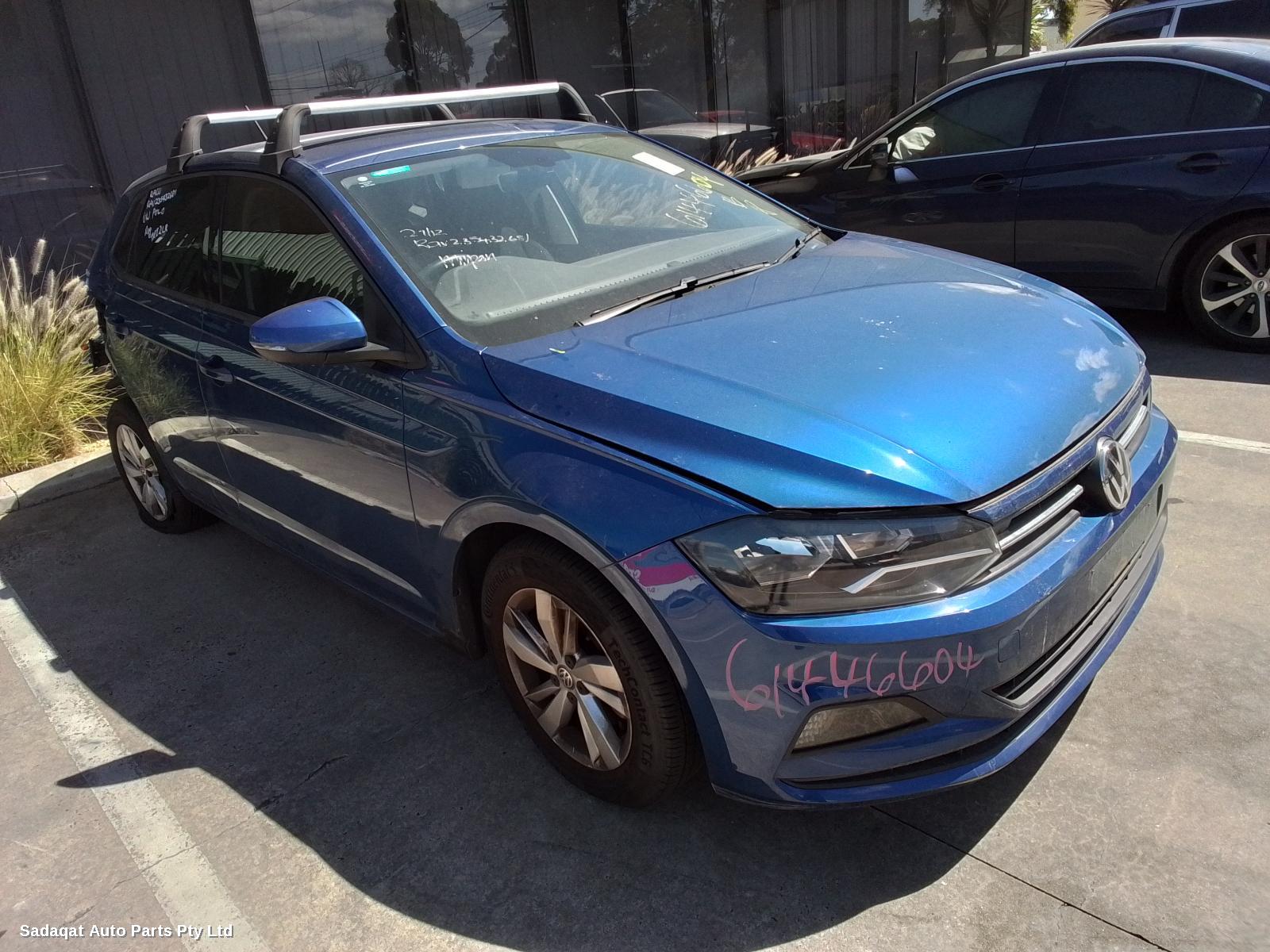 Volkswagen Polo Left Door Mirror