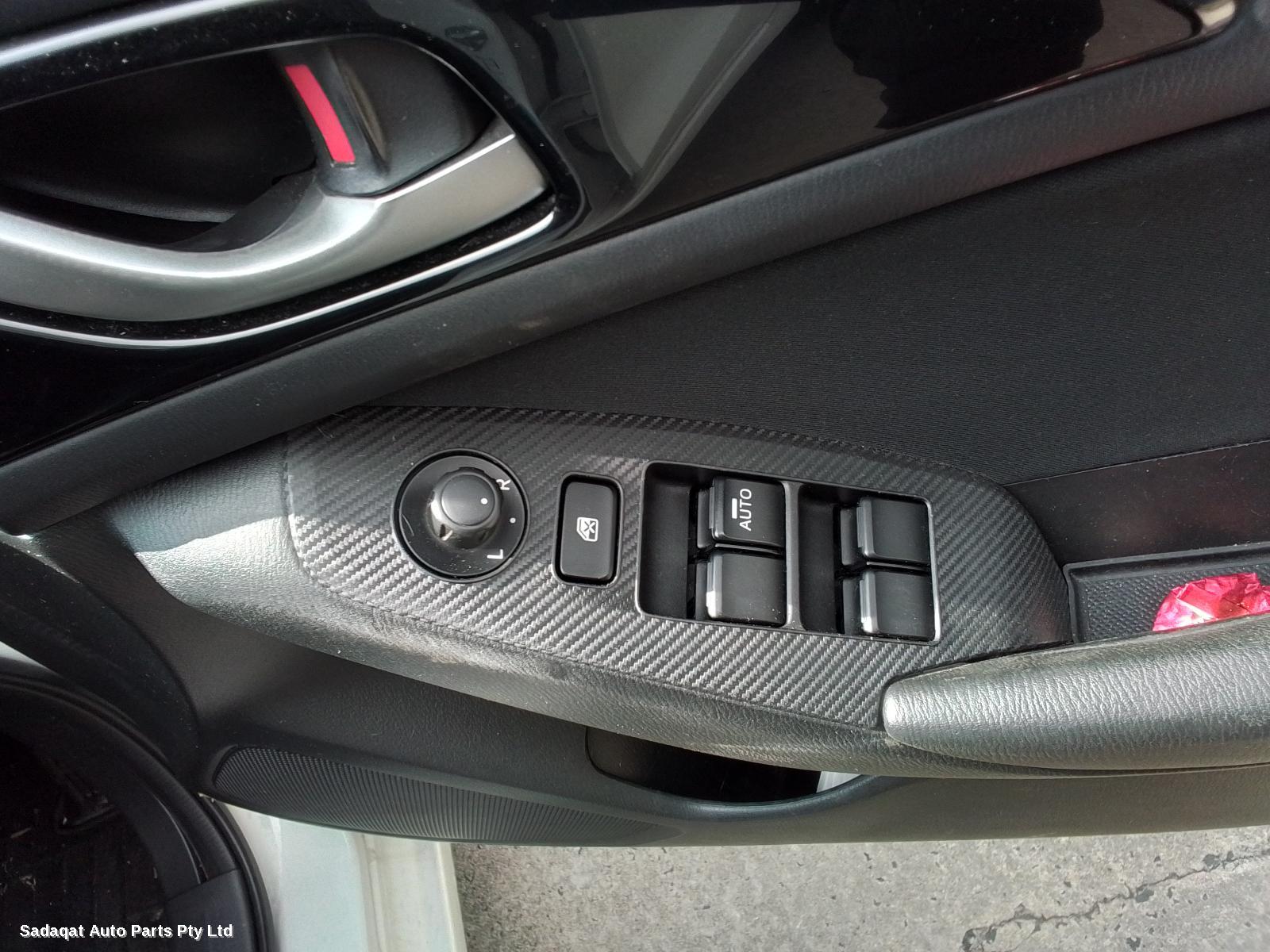 Mazda 3 Left Headlamp