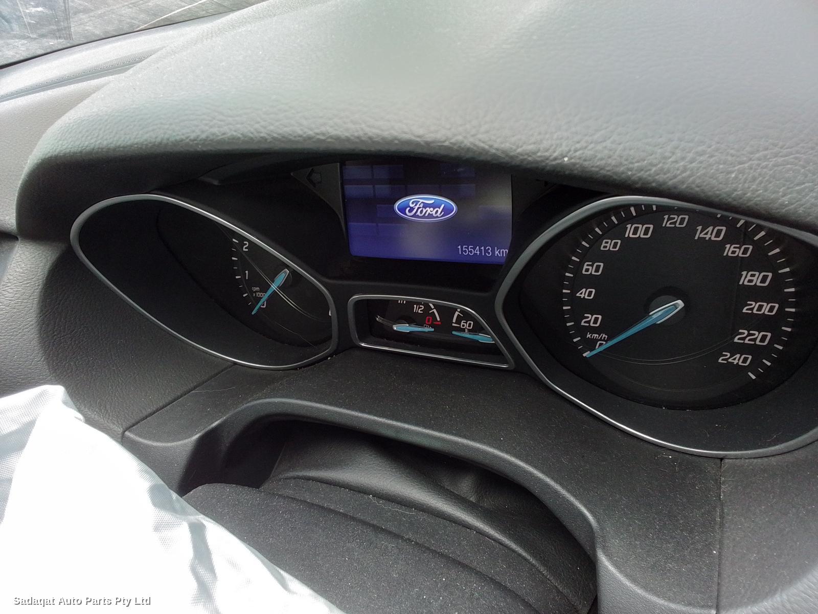 Ford Focus Left Guard