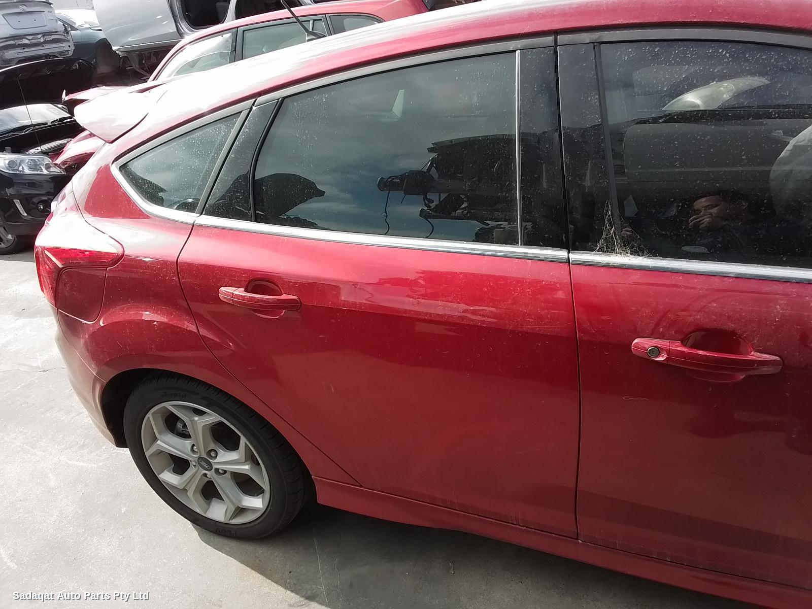 Ford Focus Left Guard