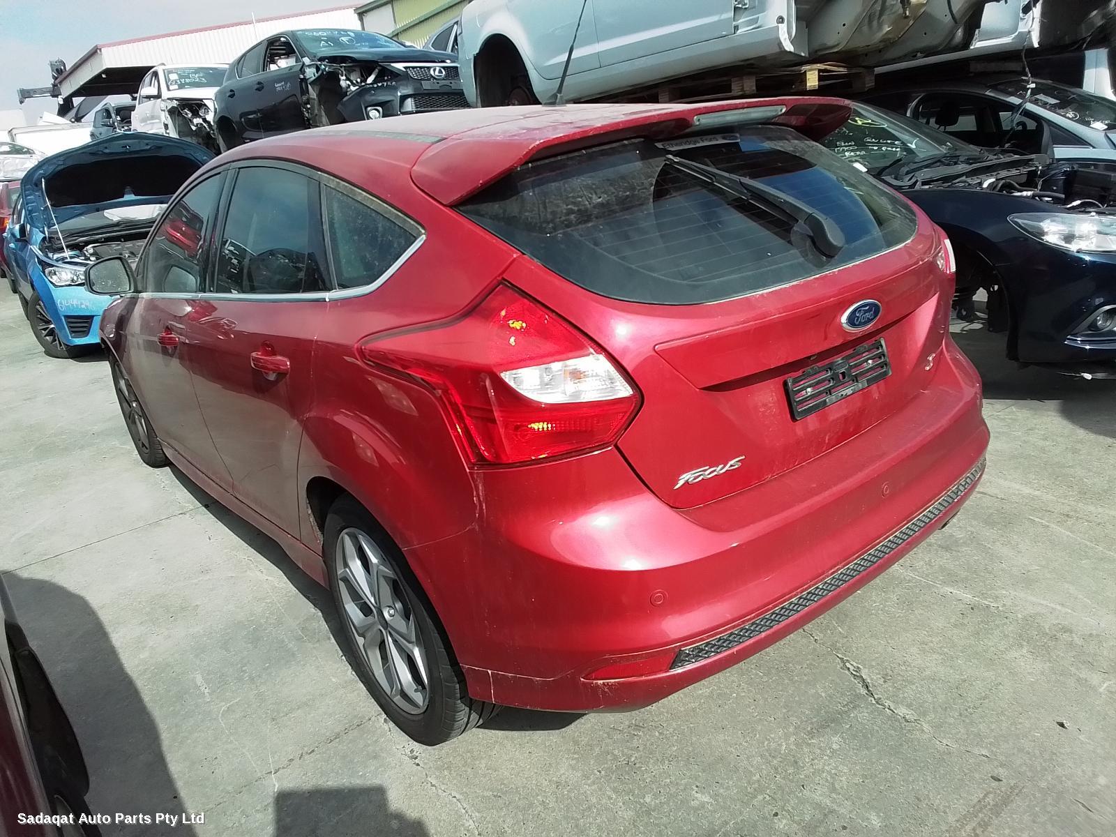 Ford Focus Left Guard