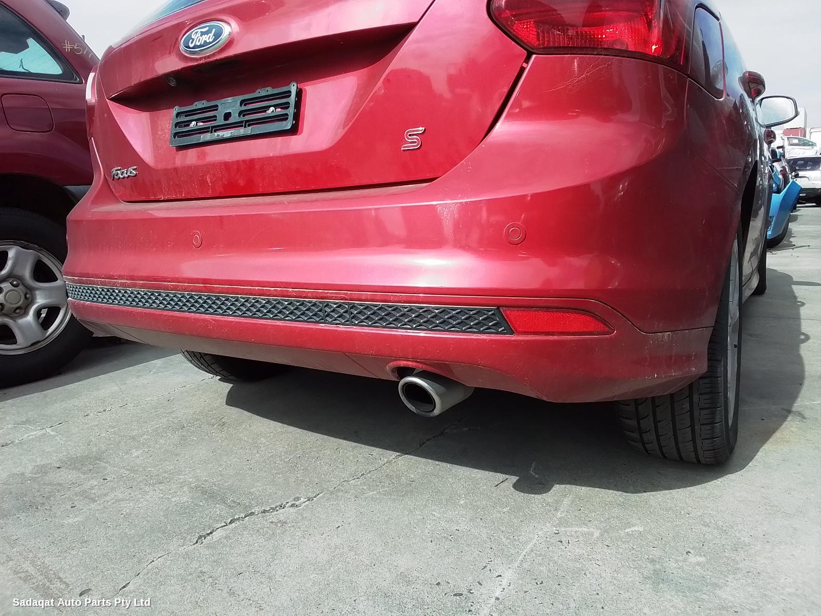 Ford Focus Left Guard