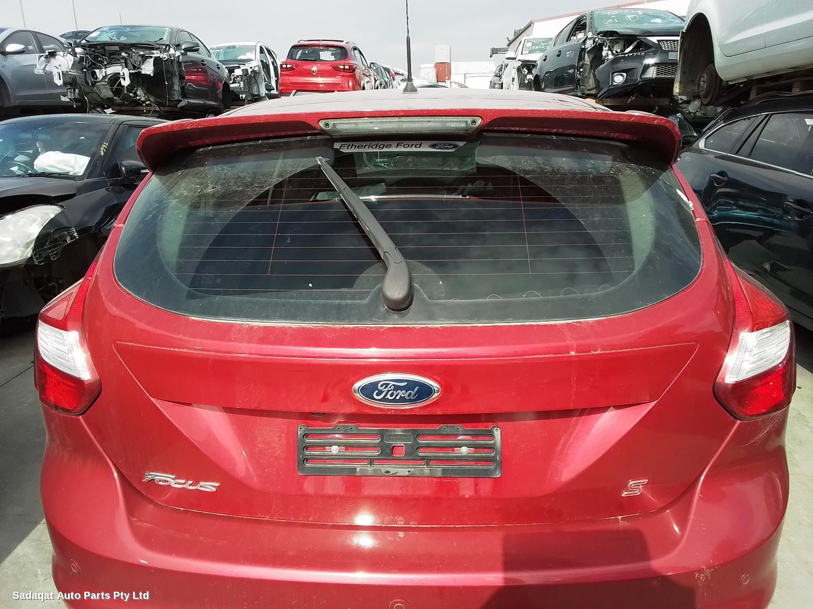 Ford Focus Left Guard