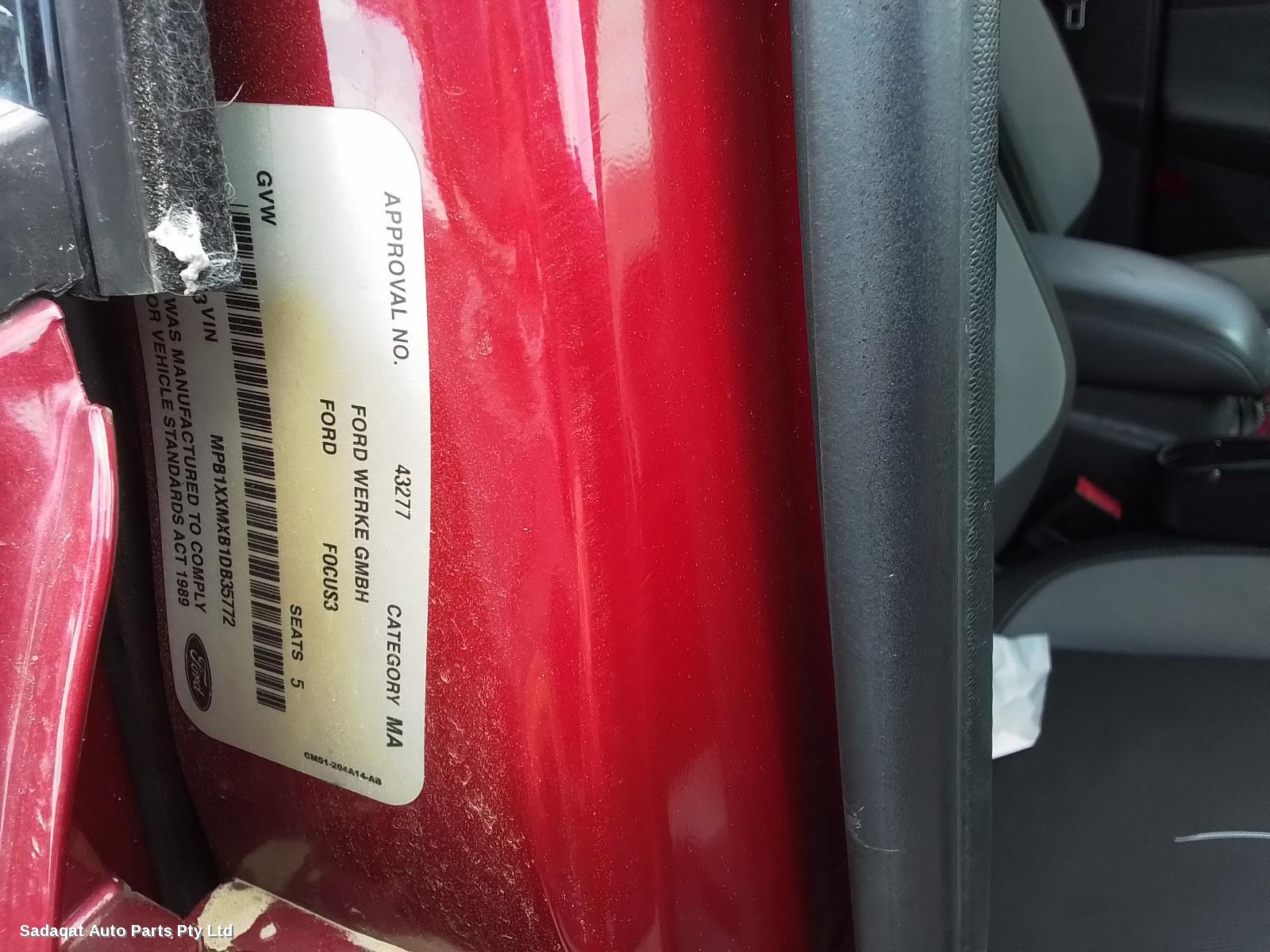 Ford Focus Left Guard