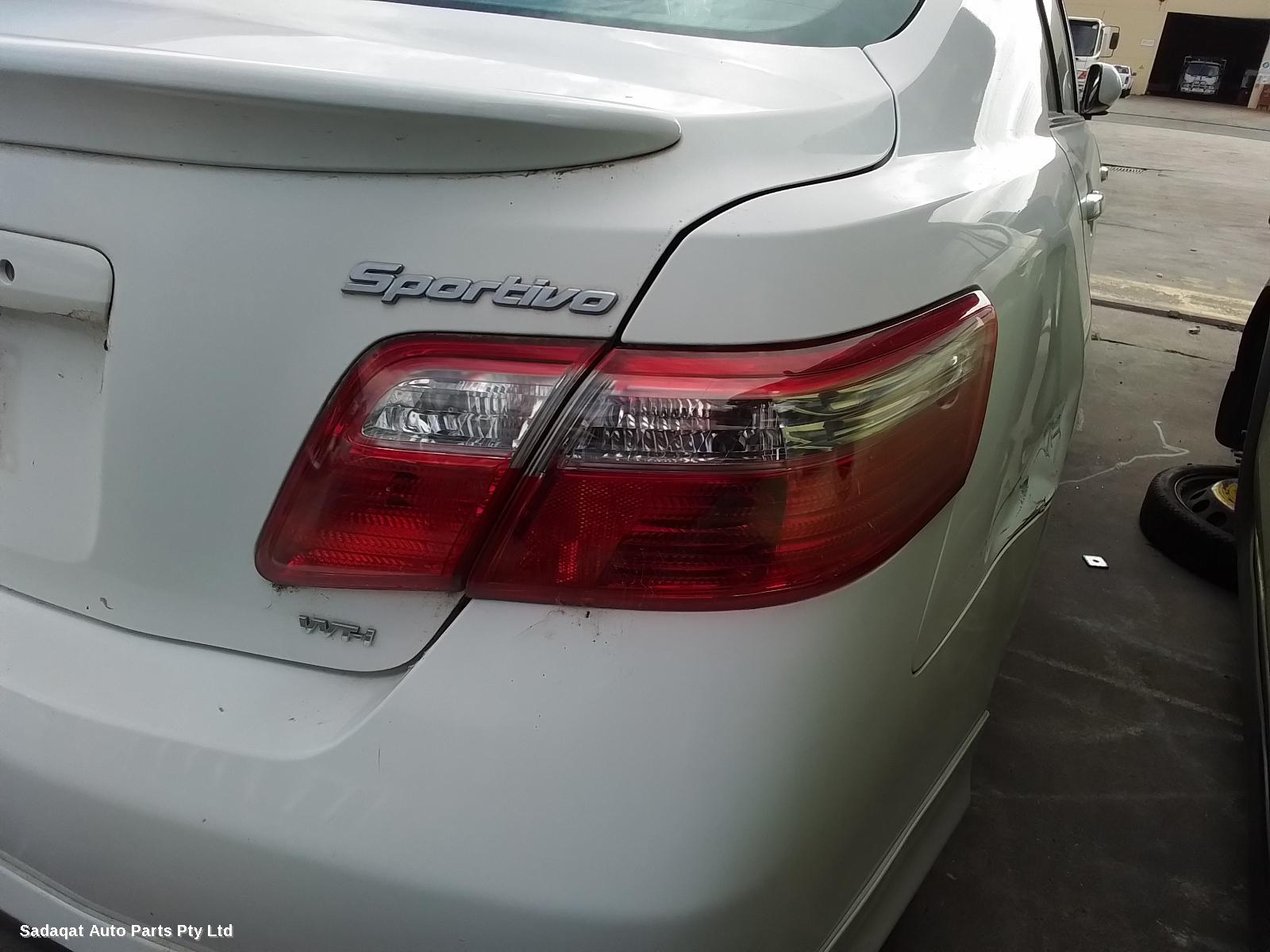 Toyota Camry Right Guard Liner