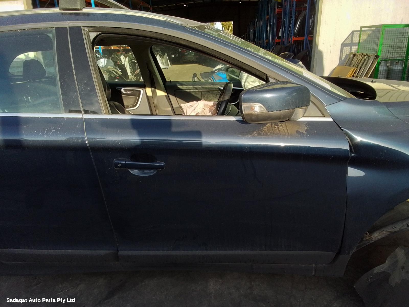 Volvo Xc60 Right Front Door