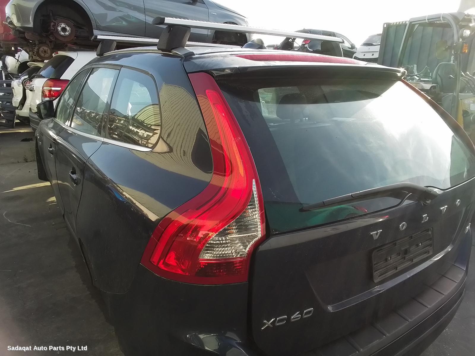 Volvo Xc60 Right Front Door