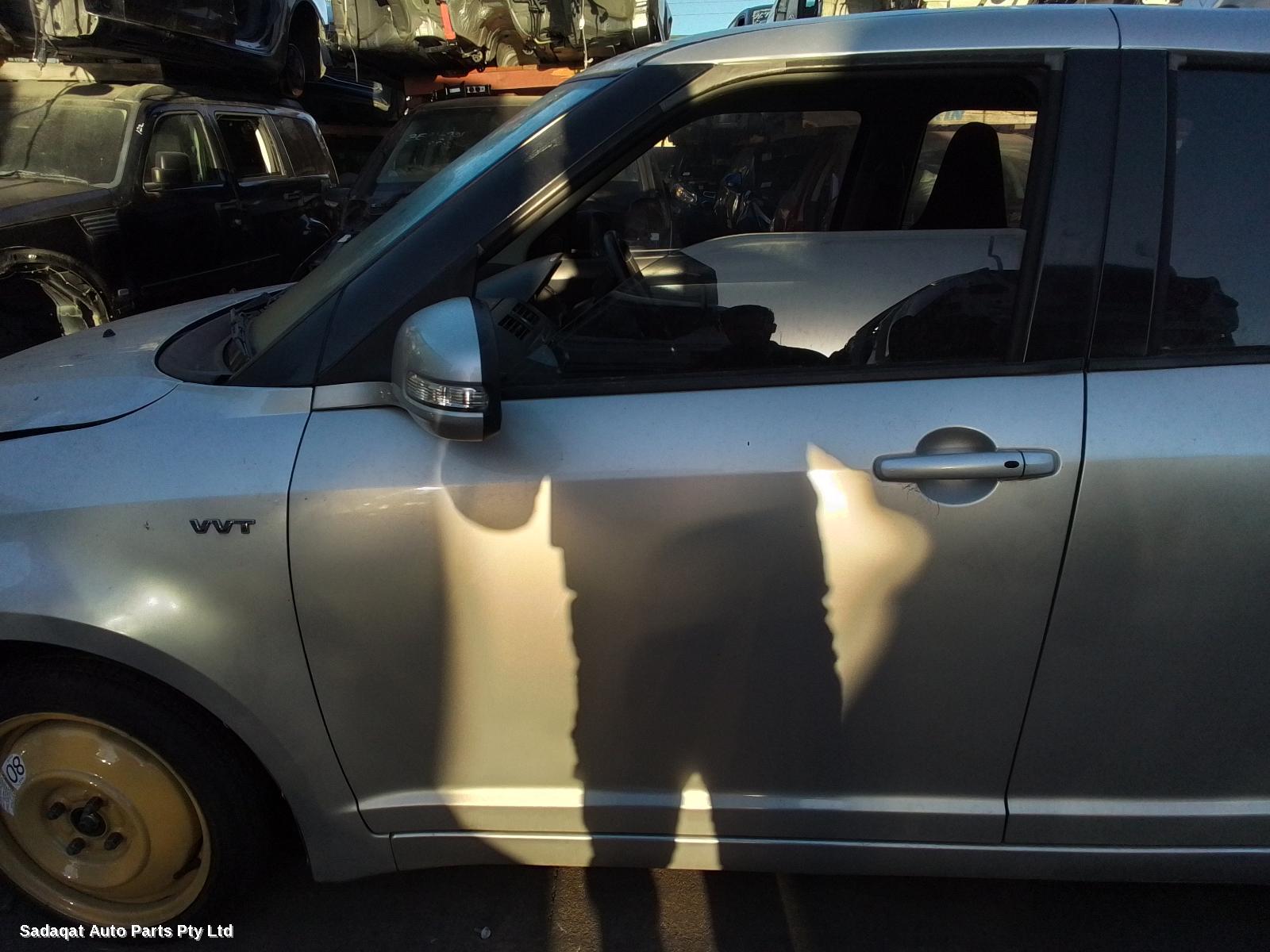 Suzuki Swift Left Door Mirror