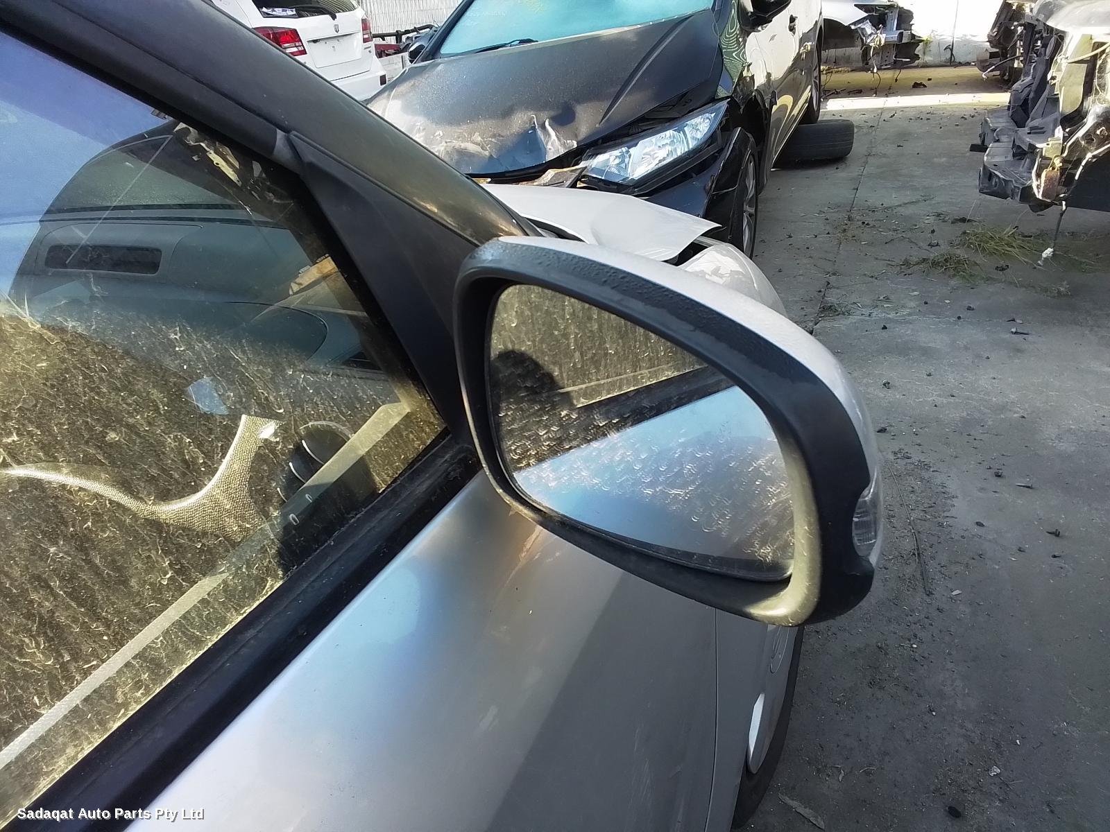 Suzuki Swift Left Door Mirror