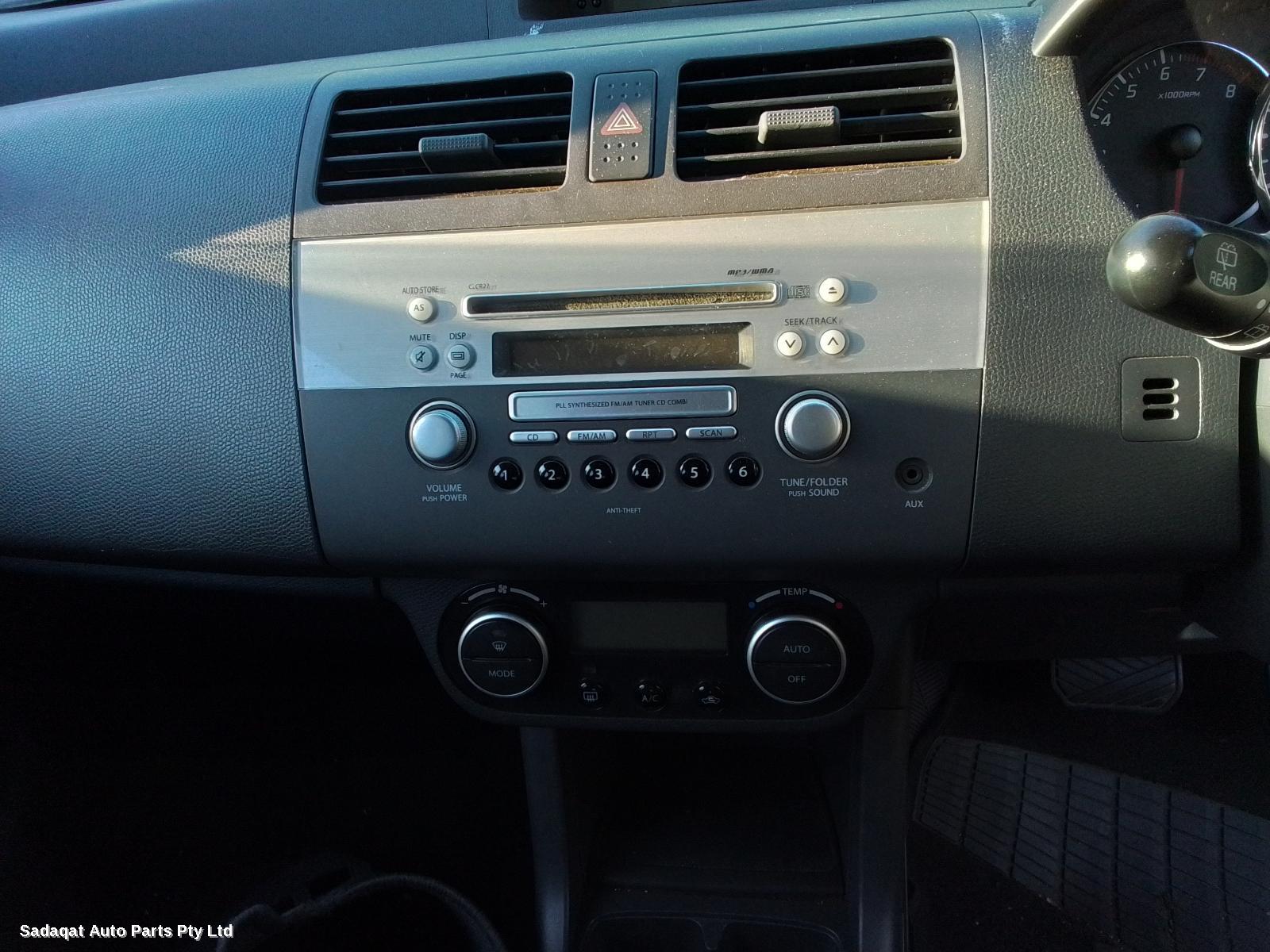 Suzuki Swift Left Door Mirror