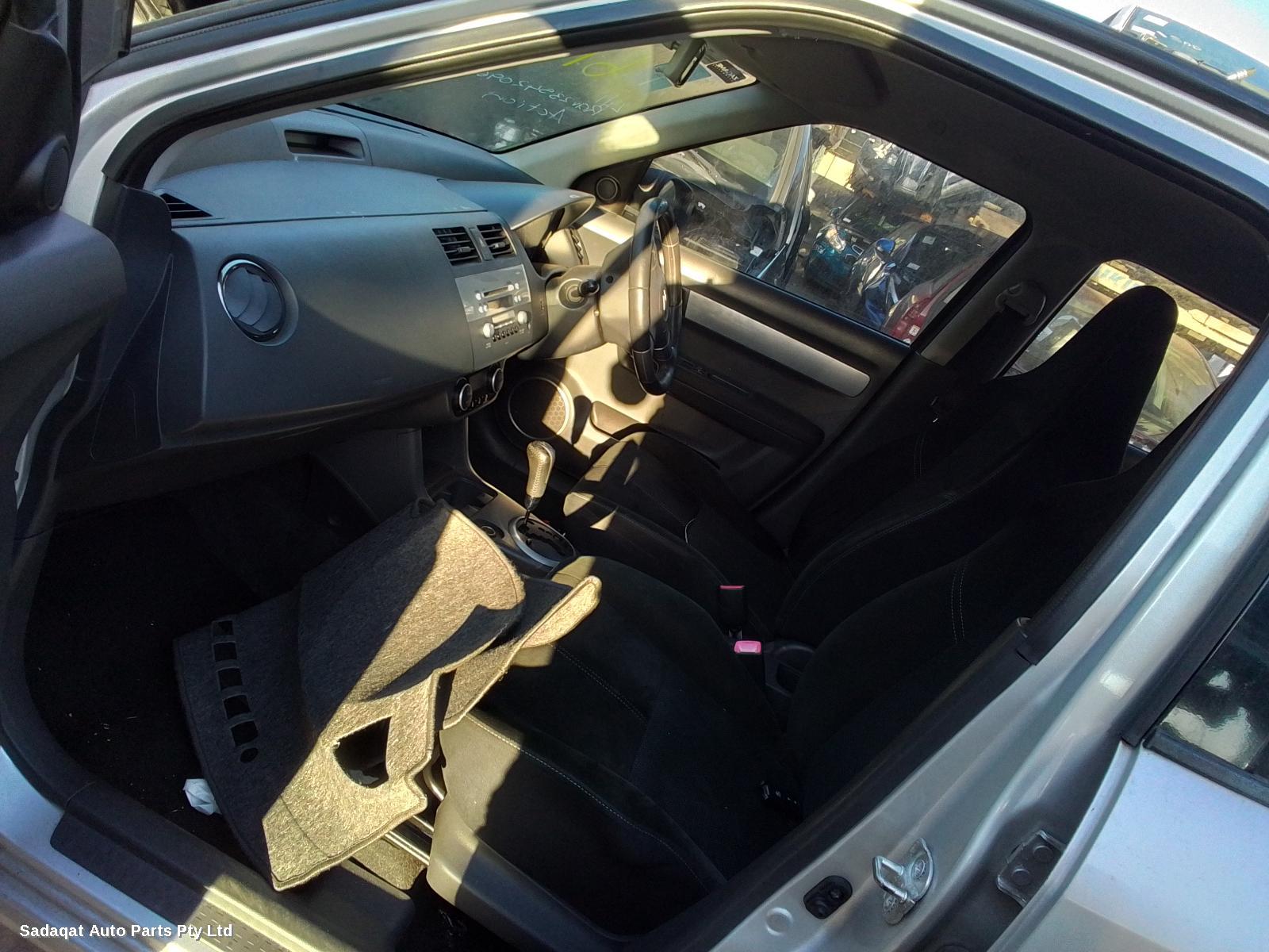 Suzuki Swift Left Door Mirror