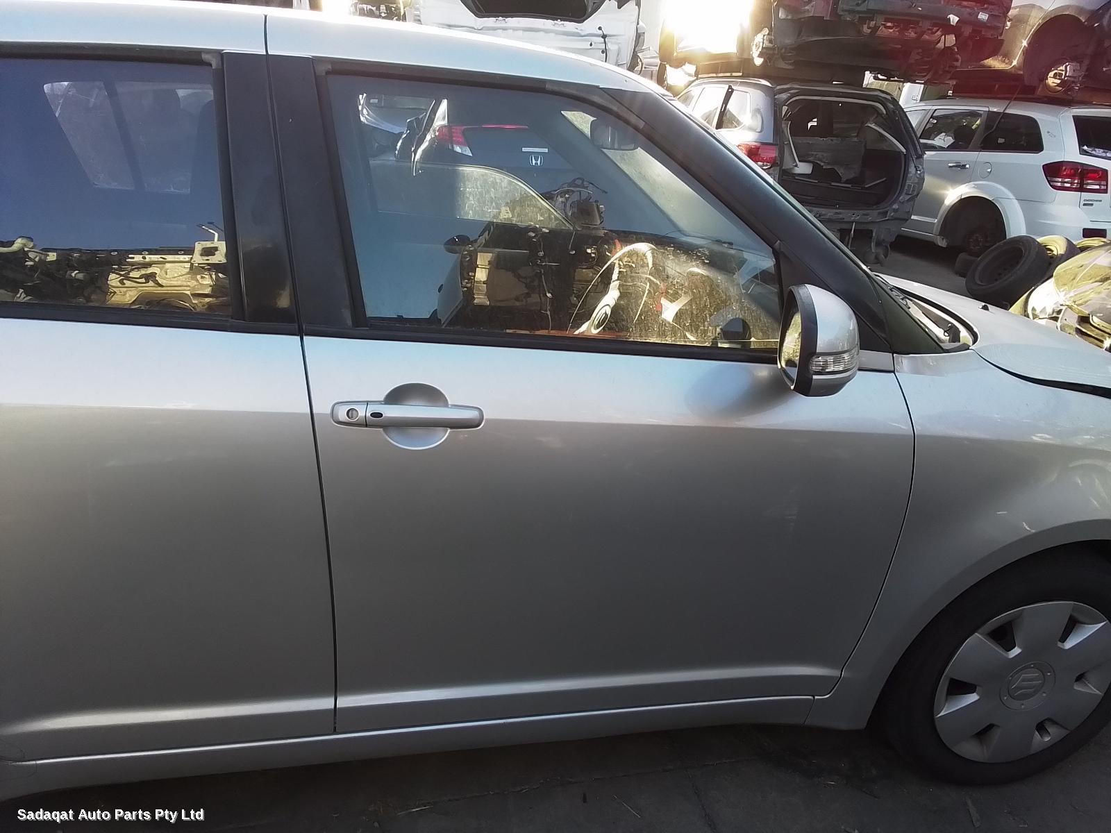 Suzuki Swift Left Door Mirror