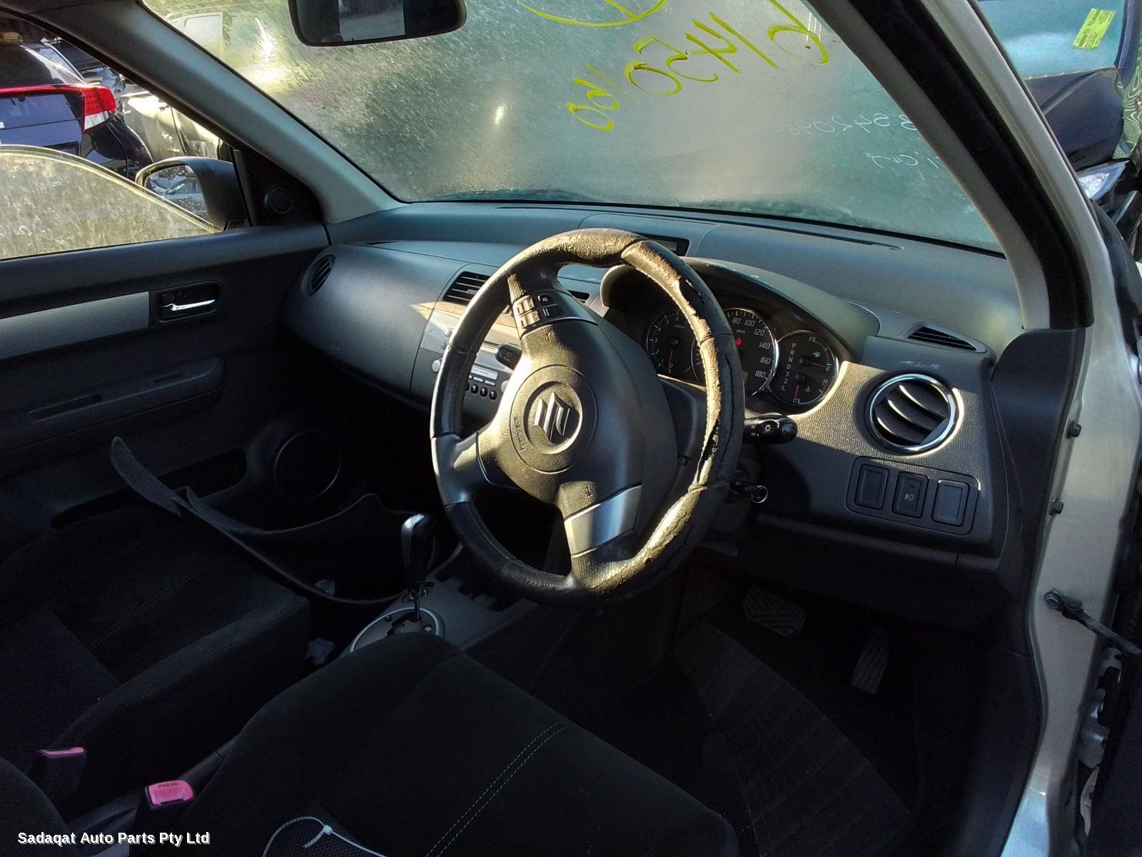 Suzuki Swift Left Door Mirror